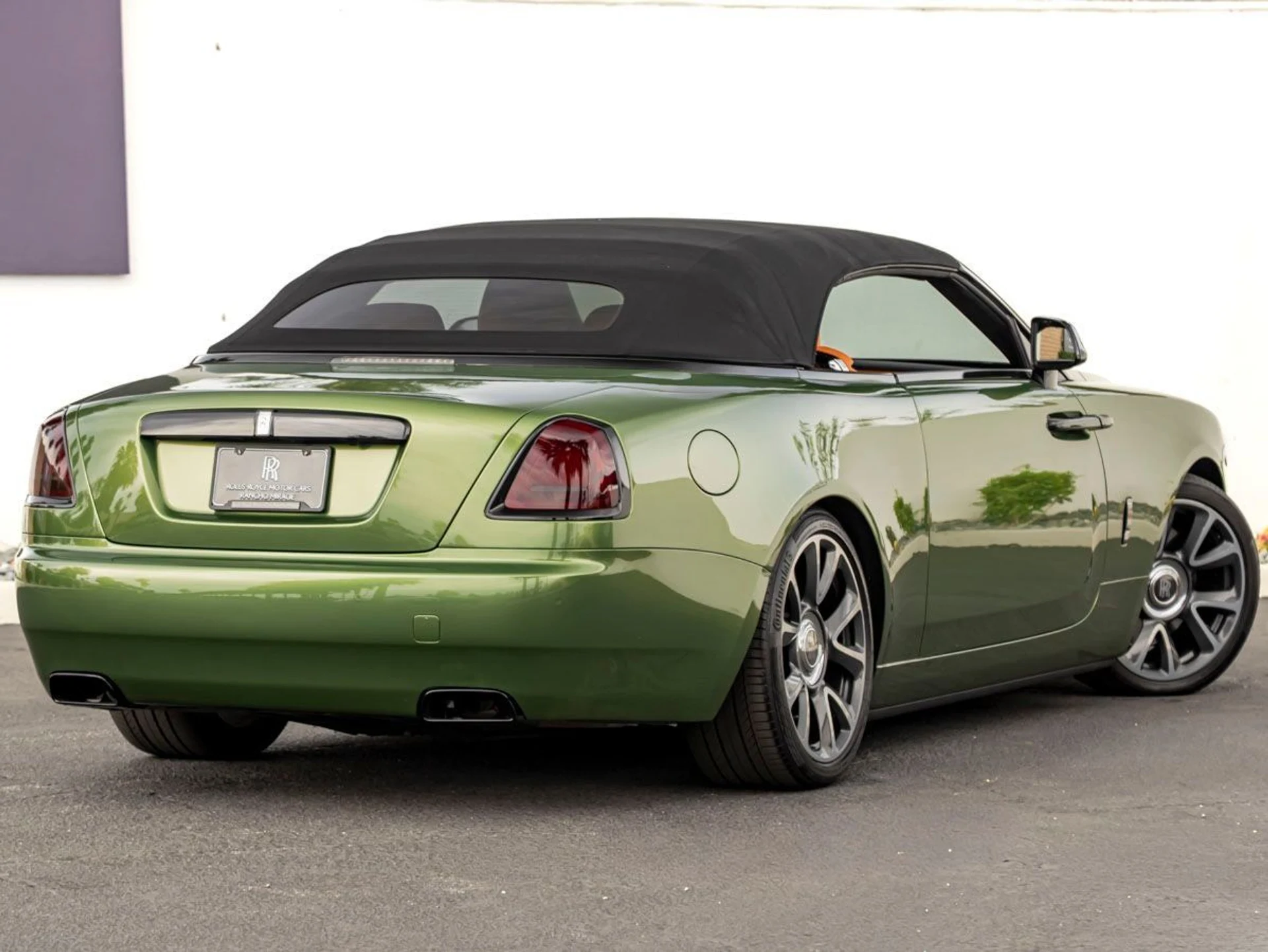 mph001_3406492174_2_35de242a79