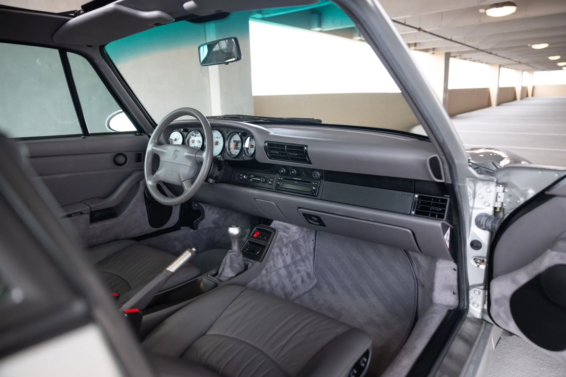 mph001_3413196890_Used_1997_Porsche_911_Carrera_4_S_1785968779_6afc1c87a6