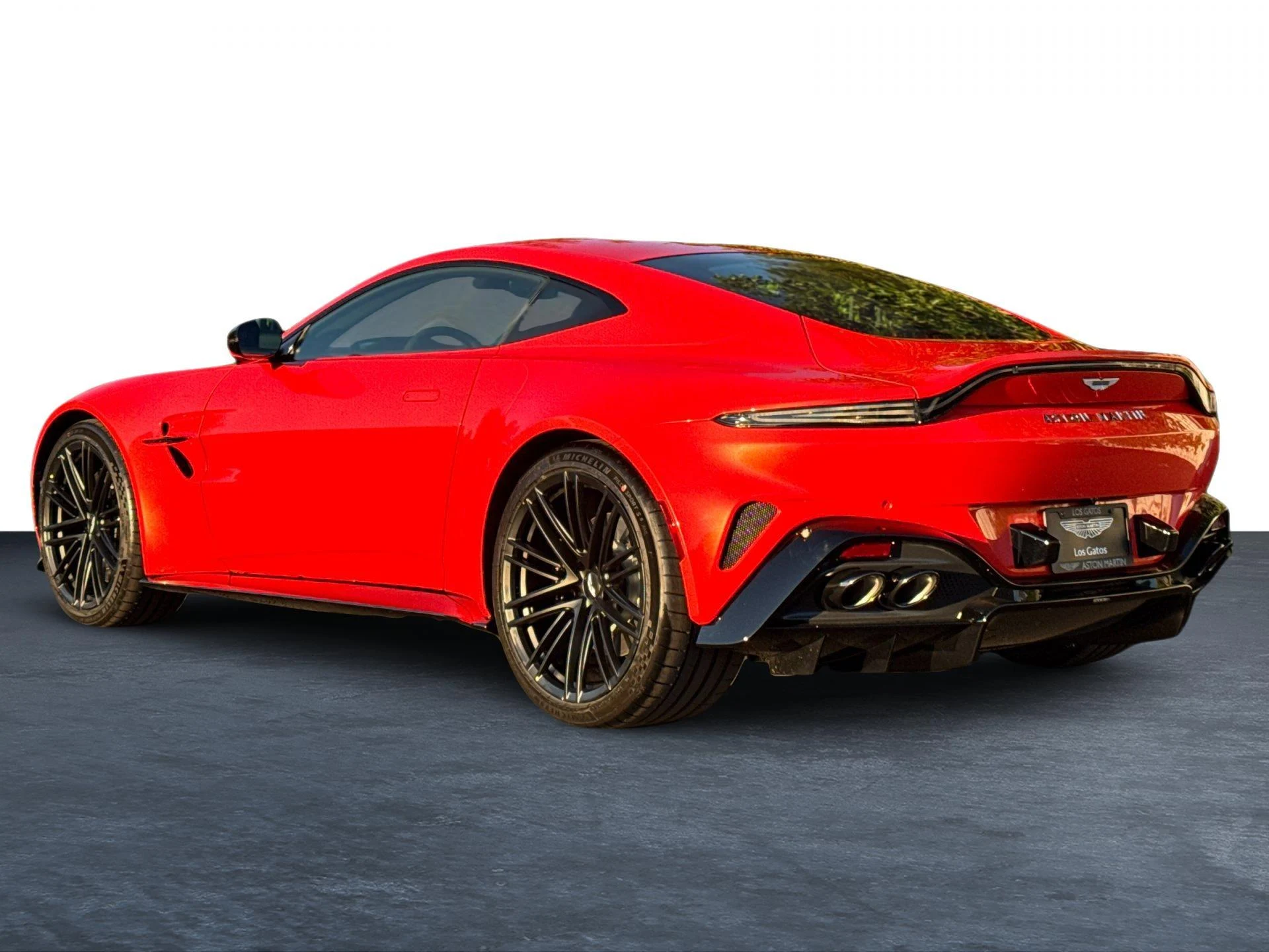 mph001_3418544718_New_2025_Aston_Martin_Vantage_Base_1747424883_0d14f19962