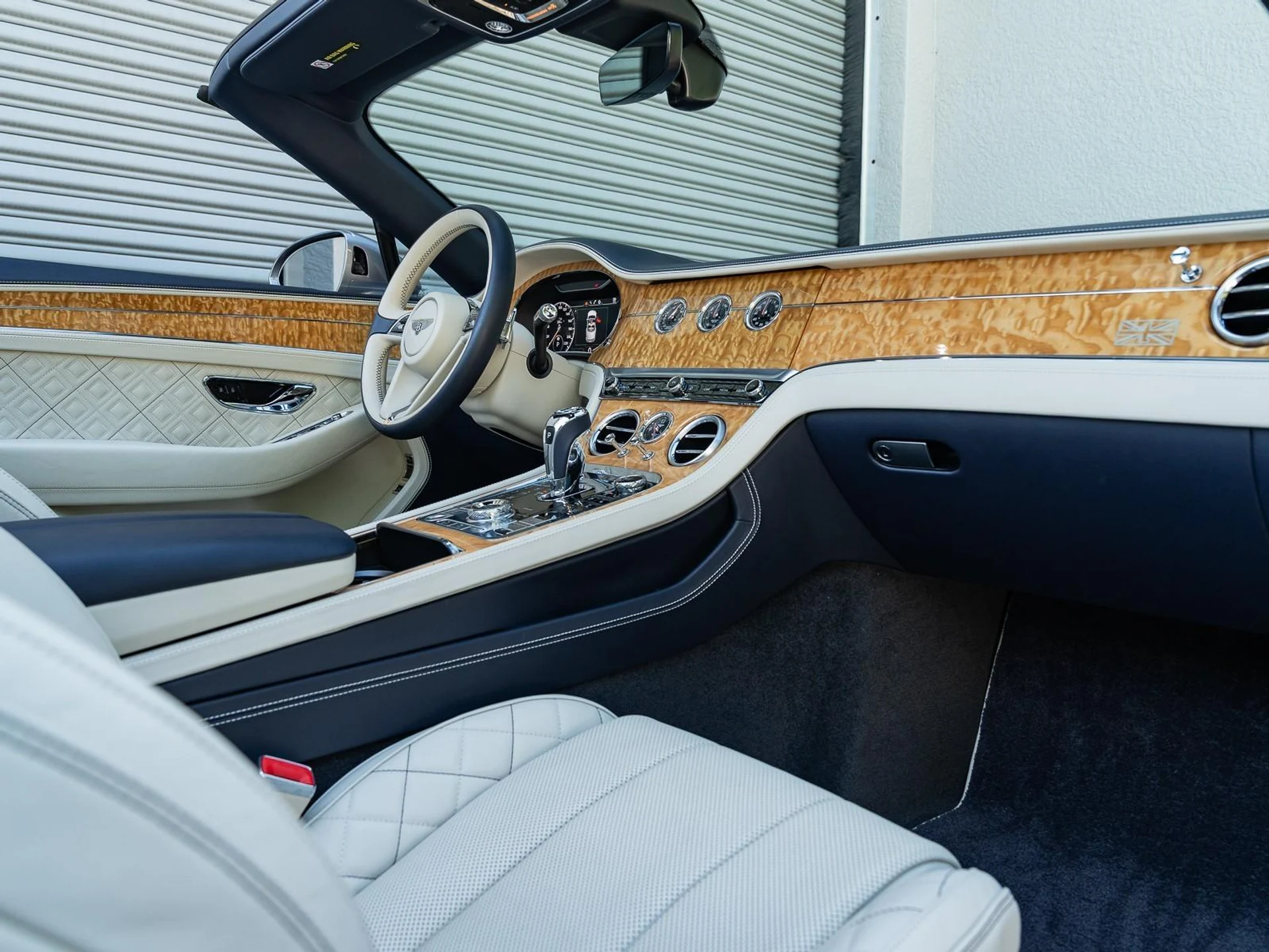 mph001_3437792666_Used_2020_Bentley_Continental_GTC_GT_1756498087_17adc92829
