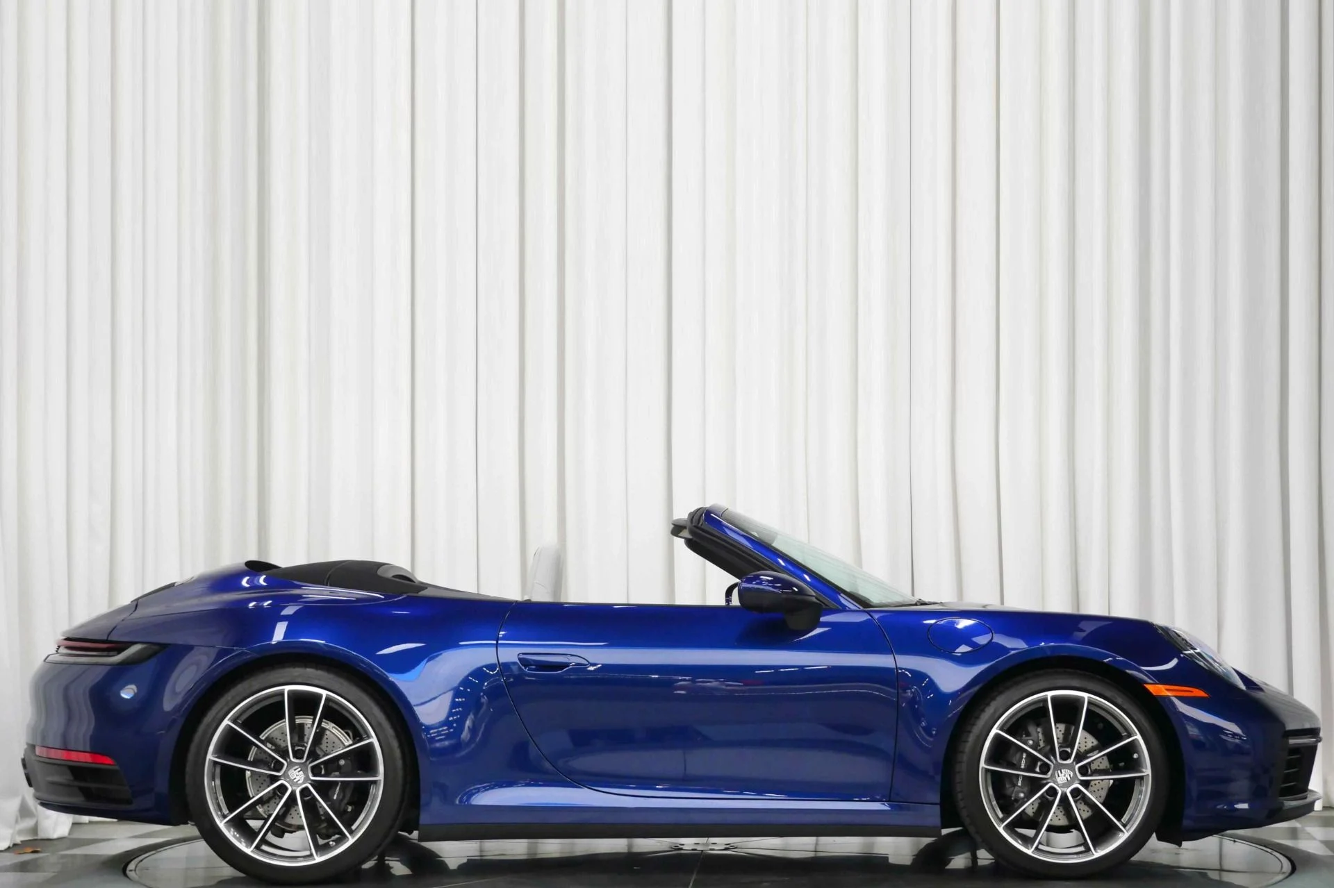 mph001_3438139296_Used_2023_Porsche_911_Carrera_Cabriolet_Premium_Package_Sport_Exhaust_Carrera_Classic_Wheels_1759422988_527a41a3e3