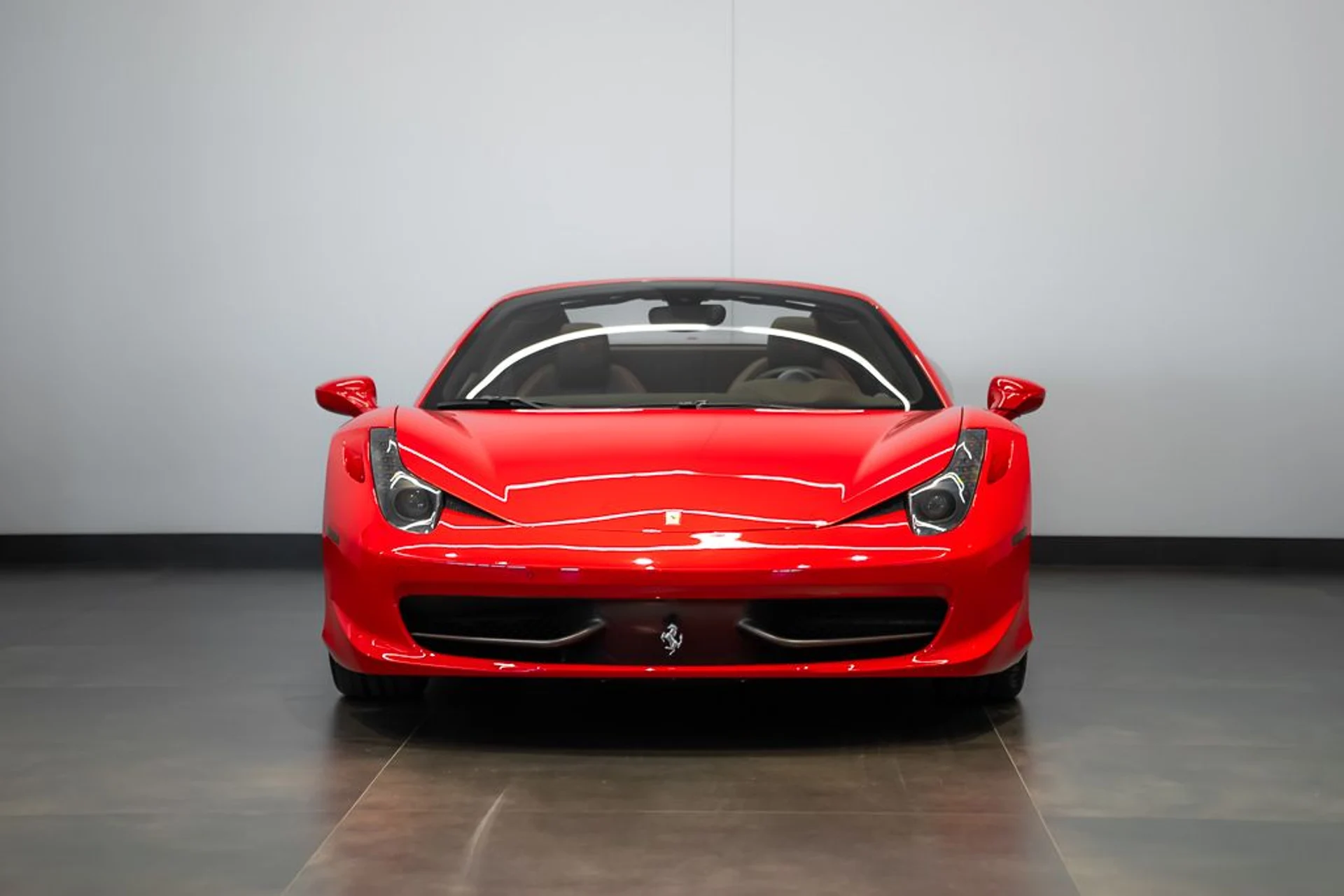 mph001_344984889_ferrari_458_italia_2013_jpg_v_1762274091_6f64a2aff6