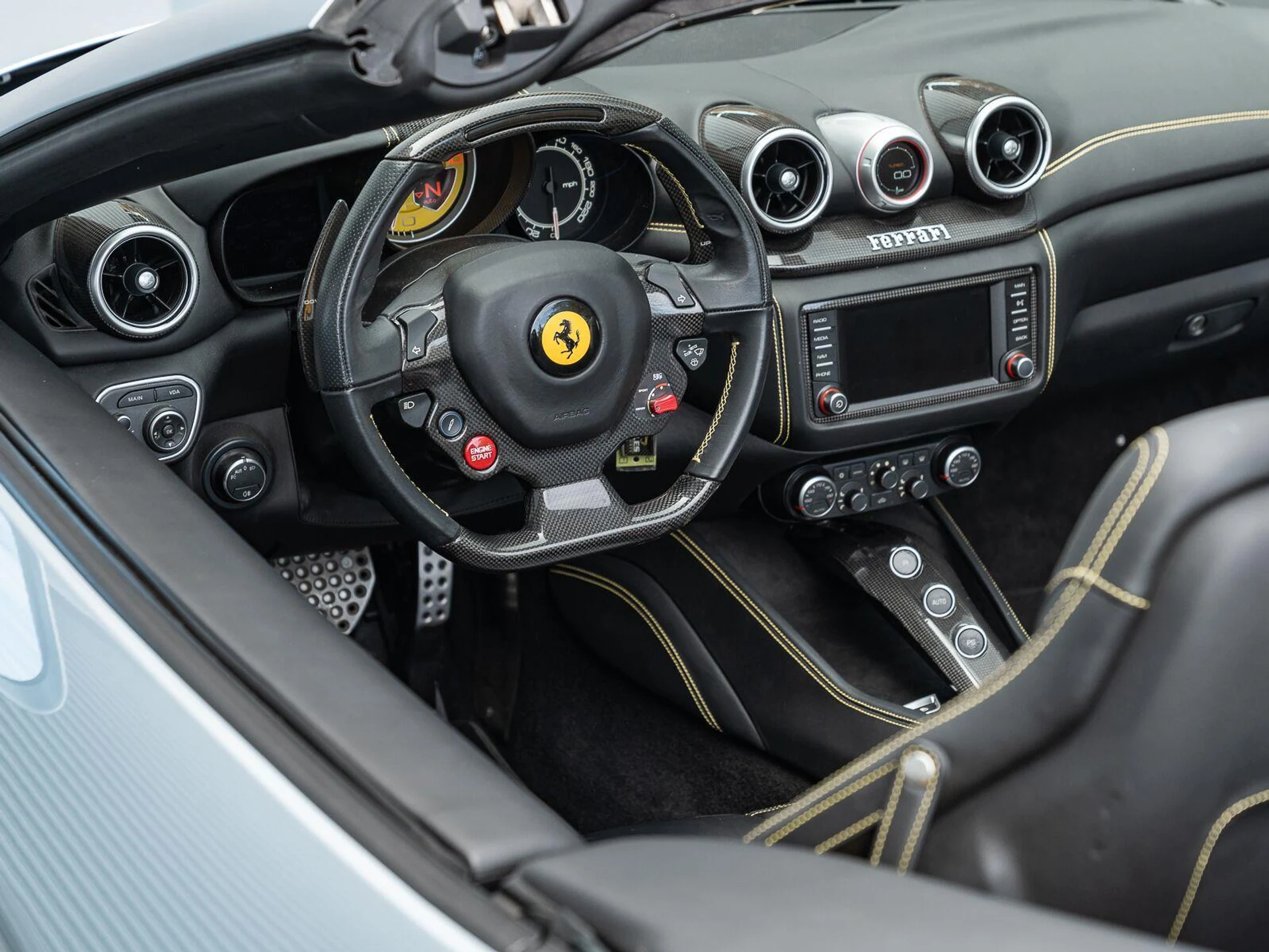 mph001_3451760957_Used_2016_Ferrari_California_T_1785949649_96e0fb76d3