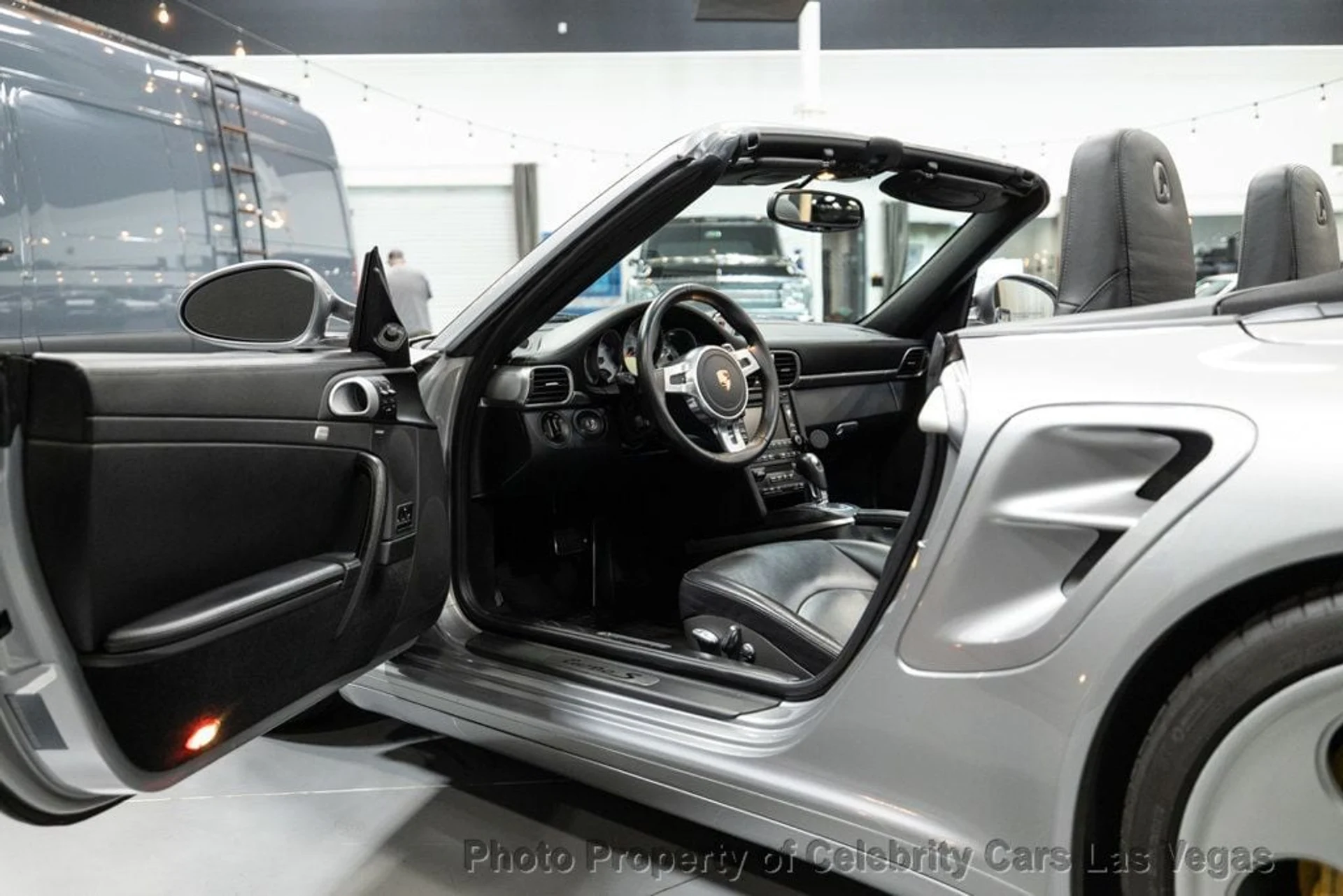 mph001_3452117485_used_2012_porsche_911_turboscabriolet_9707_22921544_2_1024_5f5c870069