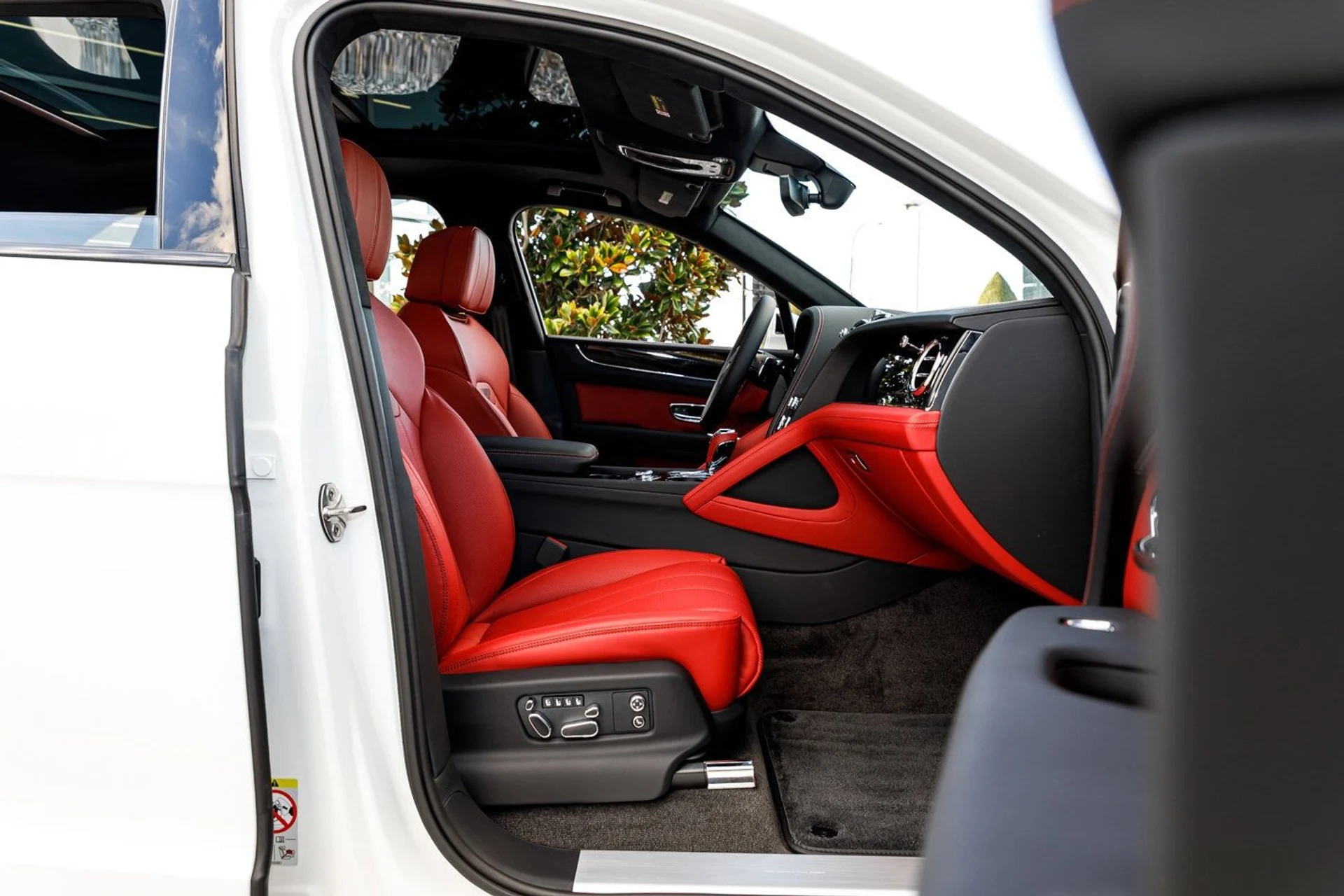 mph001_3453970802_c4a55936b3a7ce3efdf304f9b5f50a5fx_8929b05095