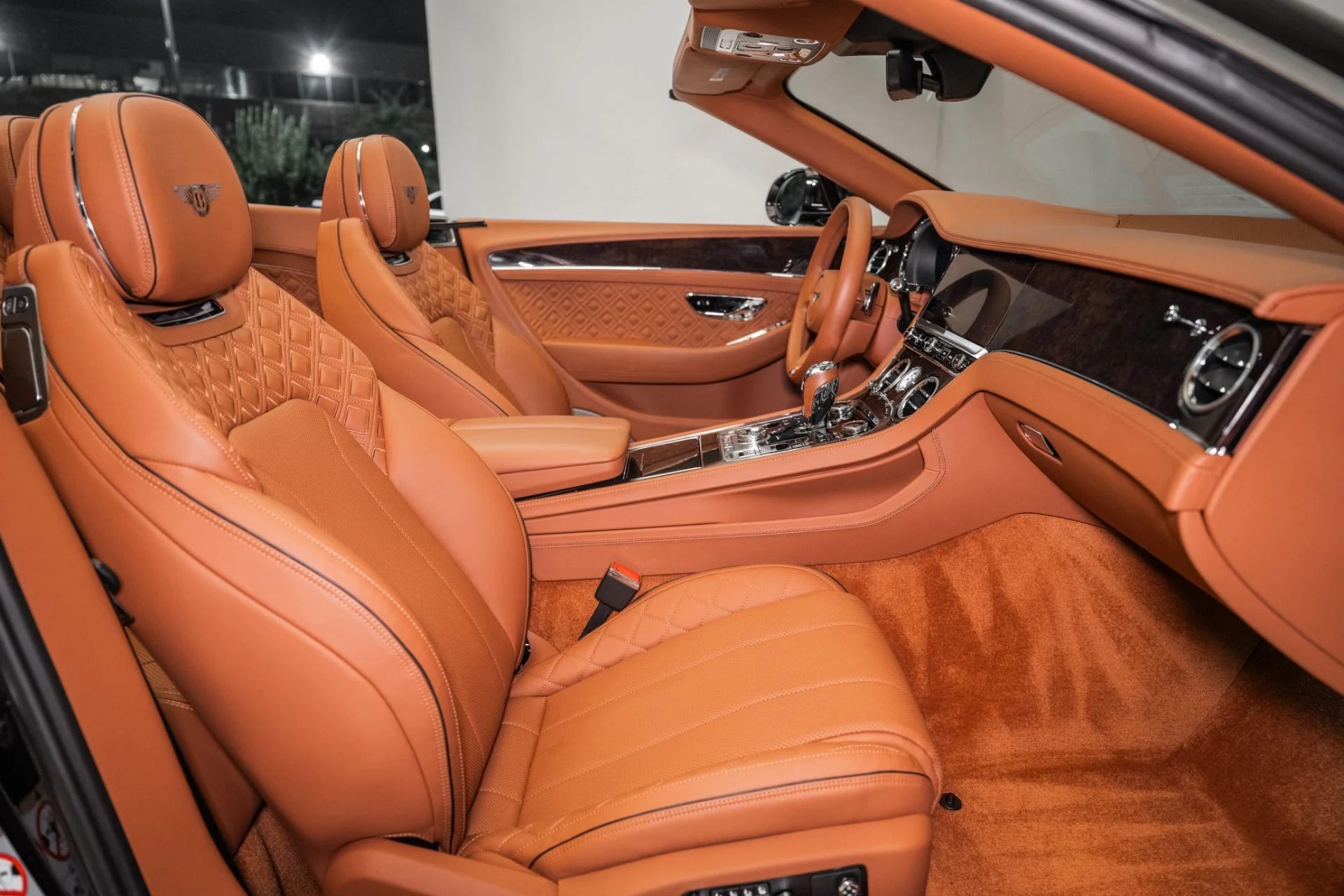 mph001_3464291458_Used_2022_Bentley_Continental_GTC_V8_1757170631_6ccd890a3d