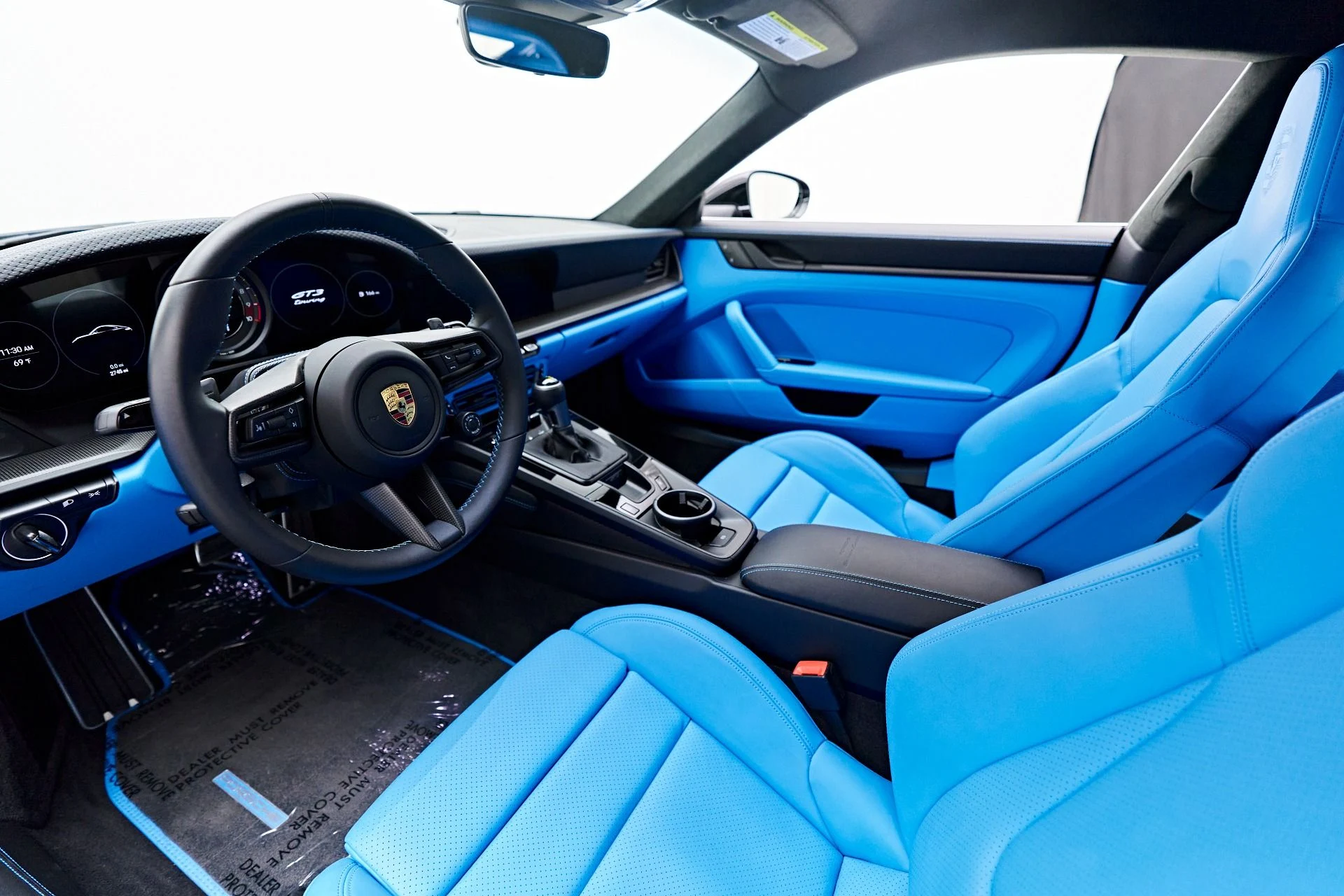 mph001_3465214852_Used_2022_Porsche_911_GT_3_1707945213_c9b11f20e1