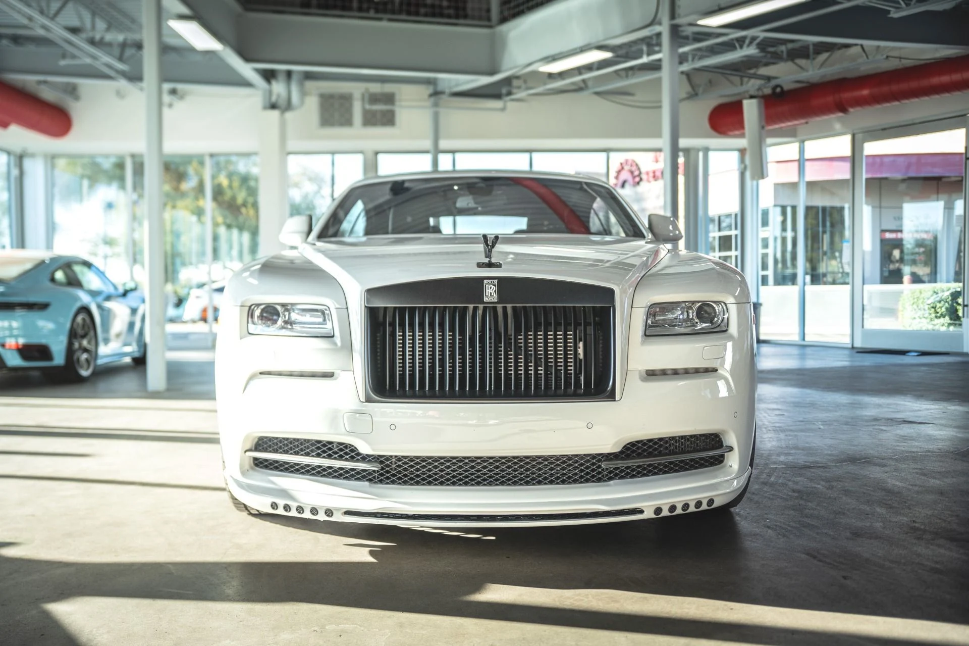 mph001_3468785671_Used_2016_Rolls_Royce_Wraith_1769478490_ecf5a7014a