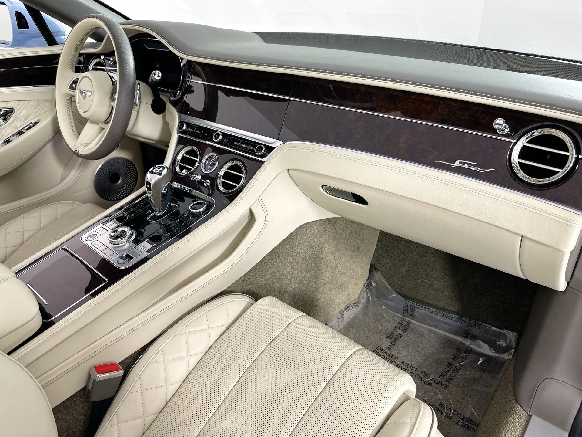 mph001_3469563539_2_faee261203