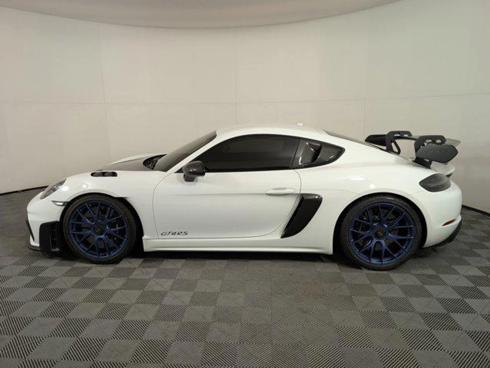 mph001_3469952170_tg_Itau_Jvo6bt_A31_Dhi_VKC_Yv5tsw_5bd1574559