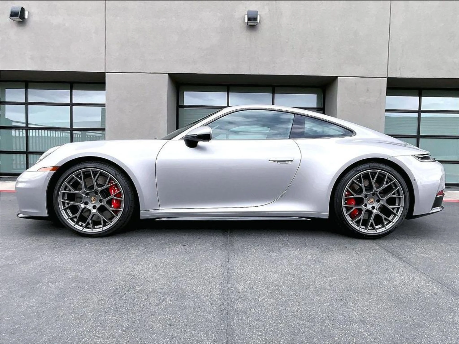 mph001_3474509656_mb_N_eq_Ms9_PH_23b_S0q_W_Vb431_F4i_U_7458ce3d3a