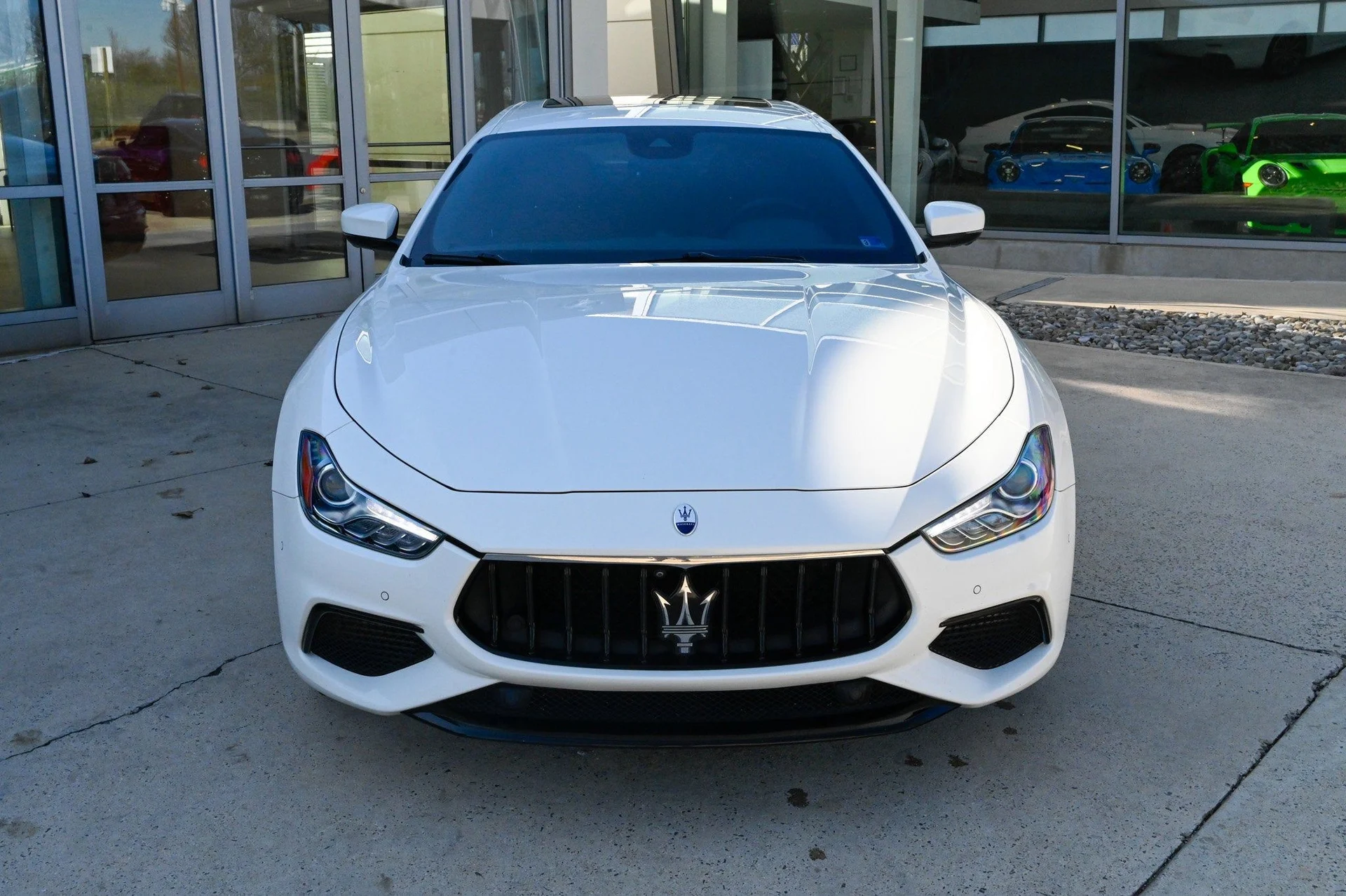 mph001_3484490212_3ce6b28dc7fd4d0ca5a2f9ee68b17b31_04f81b5099