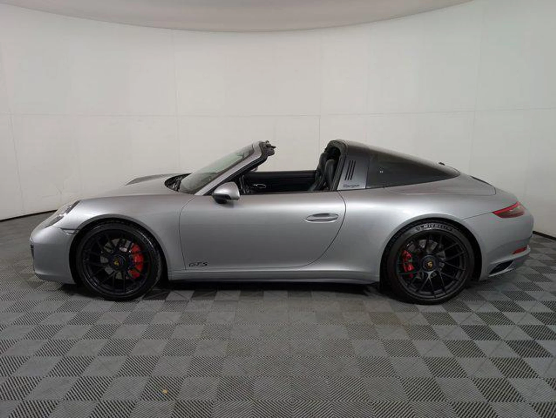 mph001_3484554649_v_L_Lz_id9y_Qr_SC_2_Hp_Widr2_A_Wv_Ze0_79507345fd