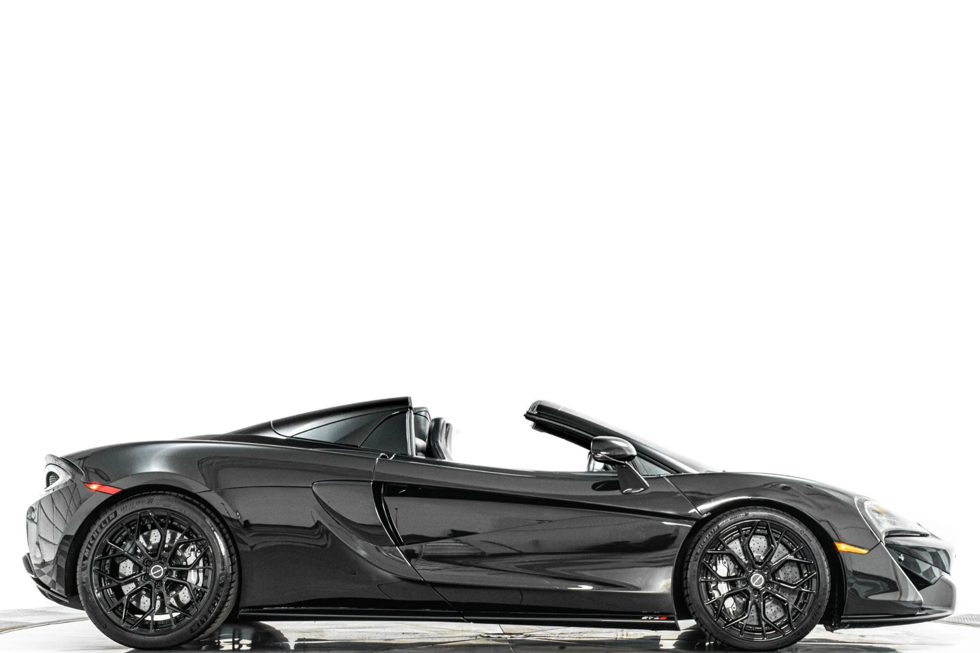mph001_3491113971_Used_2020_Mc_Laren_570_S_1787089177_199f7b014d