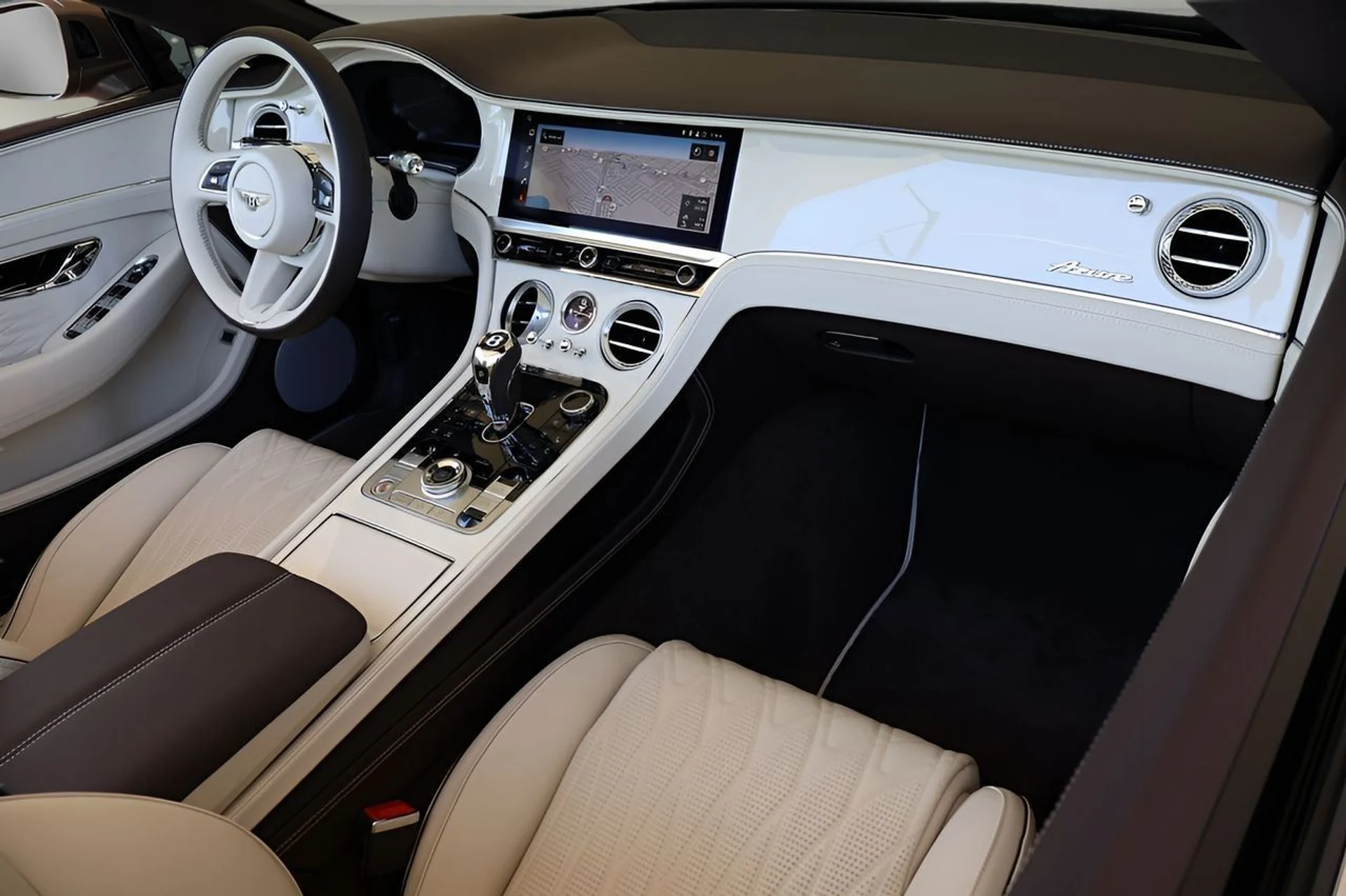 mph001_3496116865_2_853a9da82d