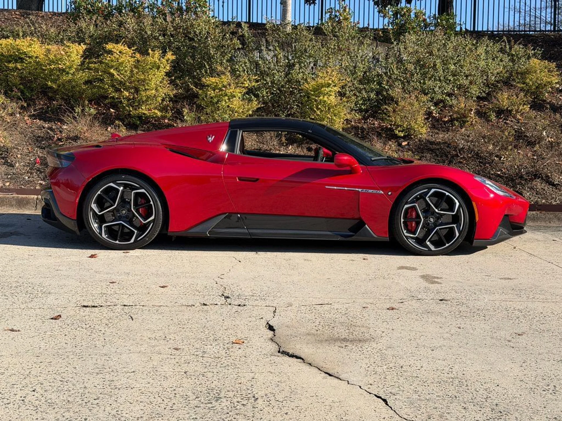 mph001_3496610792_77a099d0dcb143fc8b921c41dc68b0bf_31afbffc9d