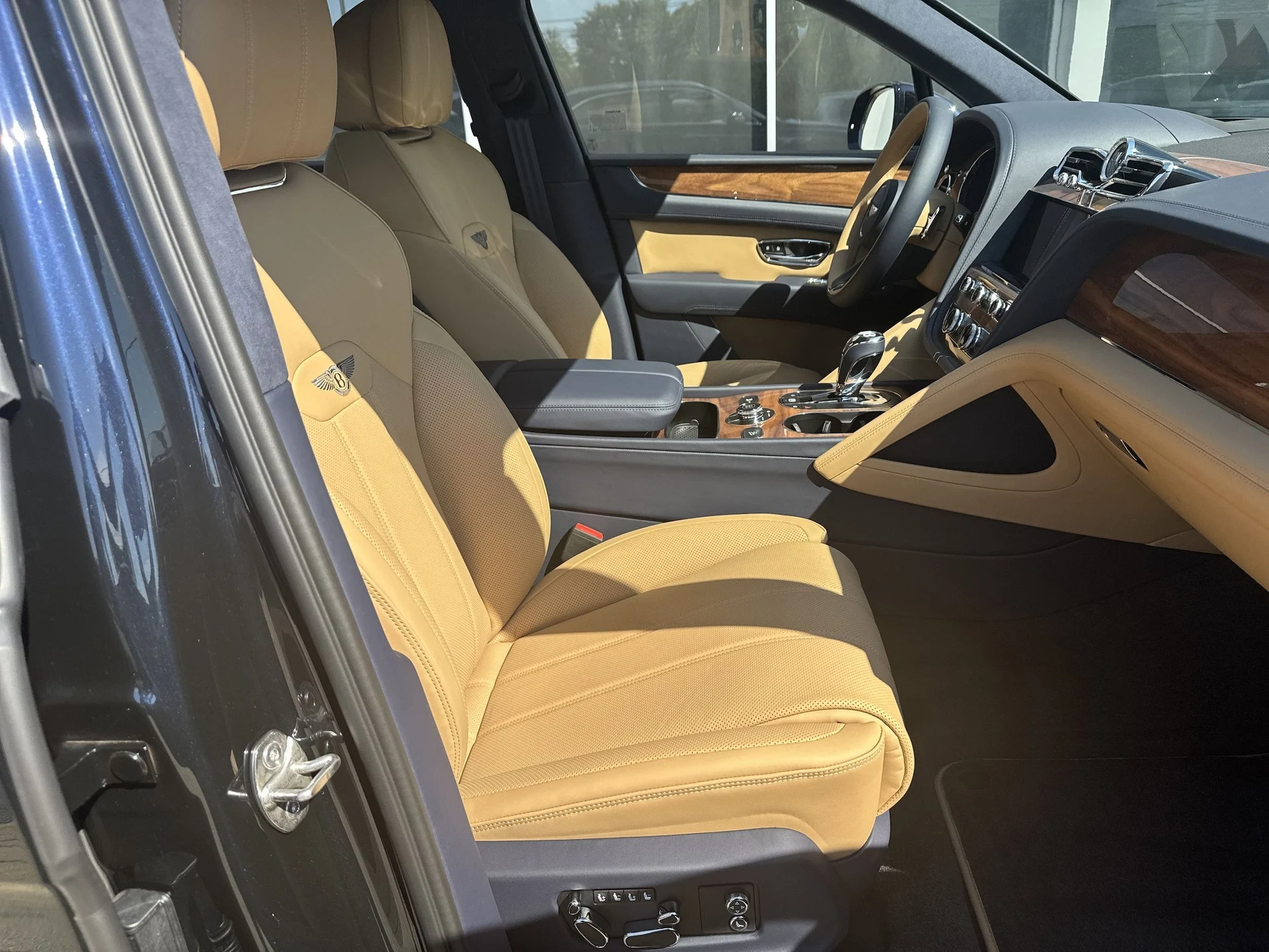 mph001_3509132936_33f3dc8c838418d24efb5637f12188edx_e97ebf13d8