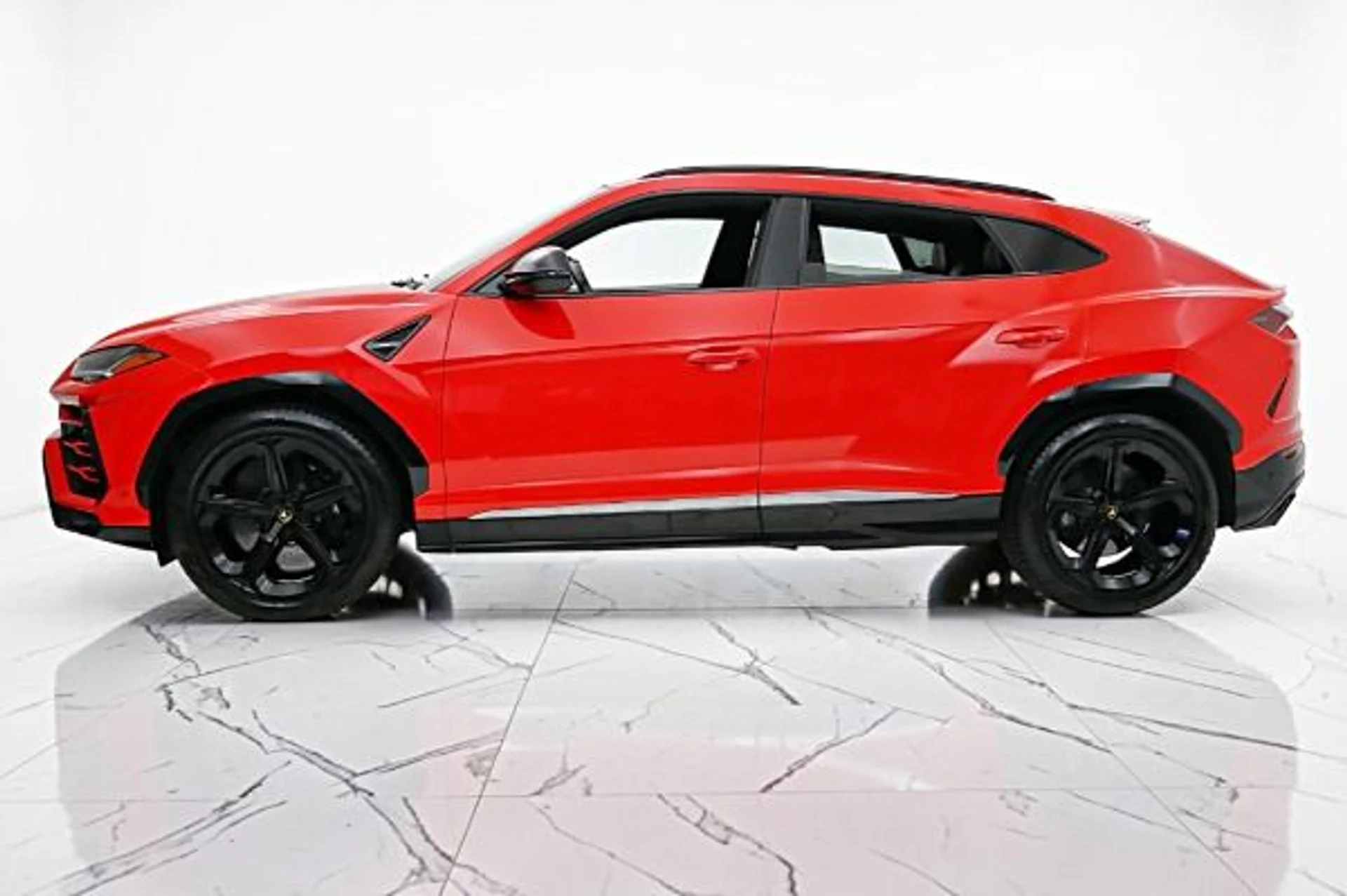 mph001_351267576_Used_2020_Lamborghini_Urus_bad54b17f2