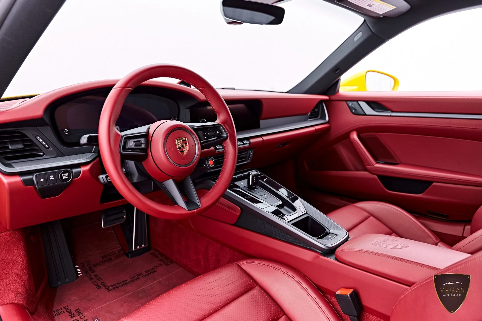 mph001_3521094073_Used_2025_Porsche_911_Carrera_1784942416_cf3b51d379