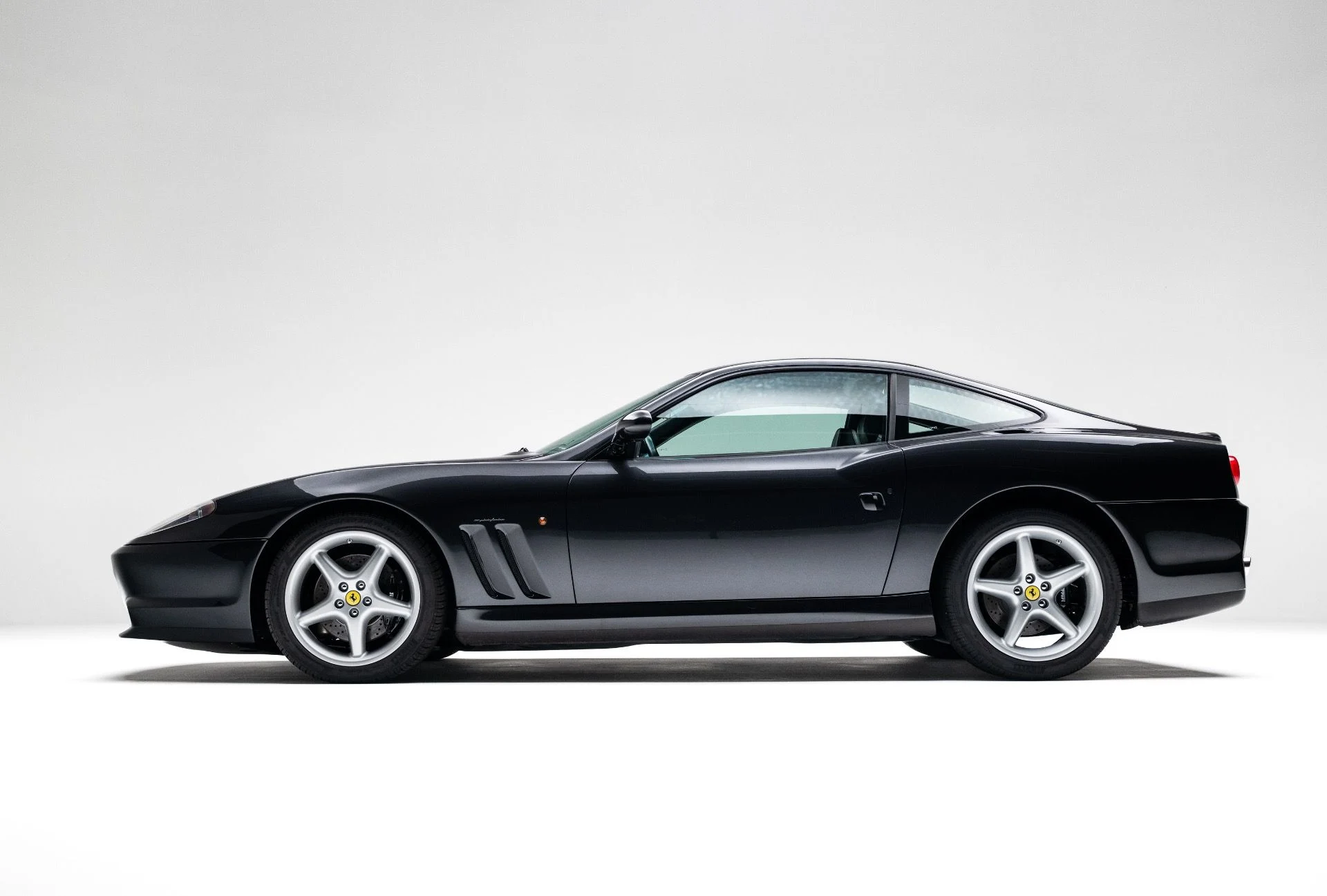 mph001_3521261257_11705_p2_l_e5480621ca