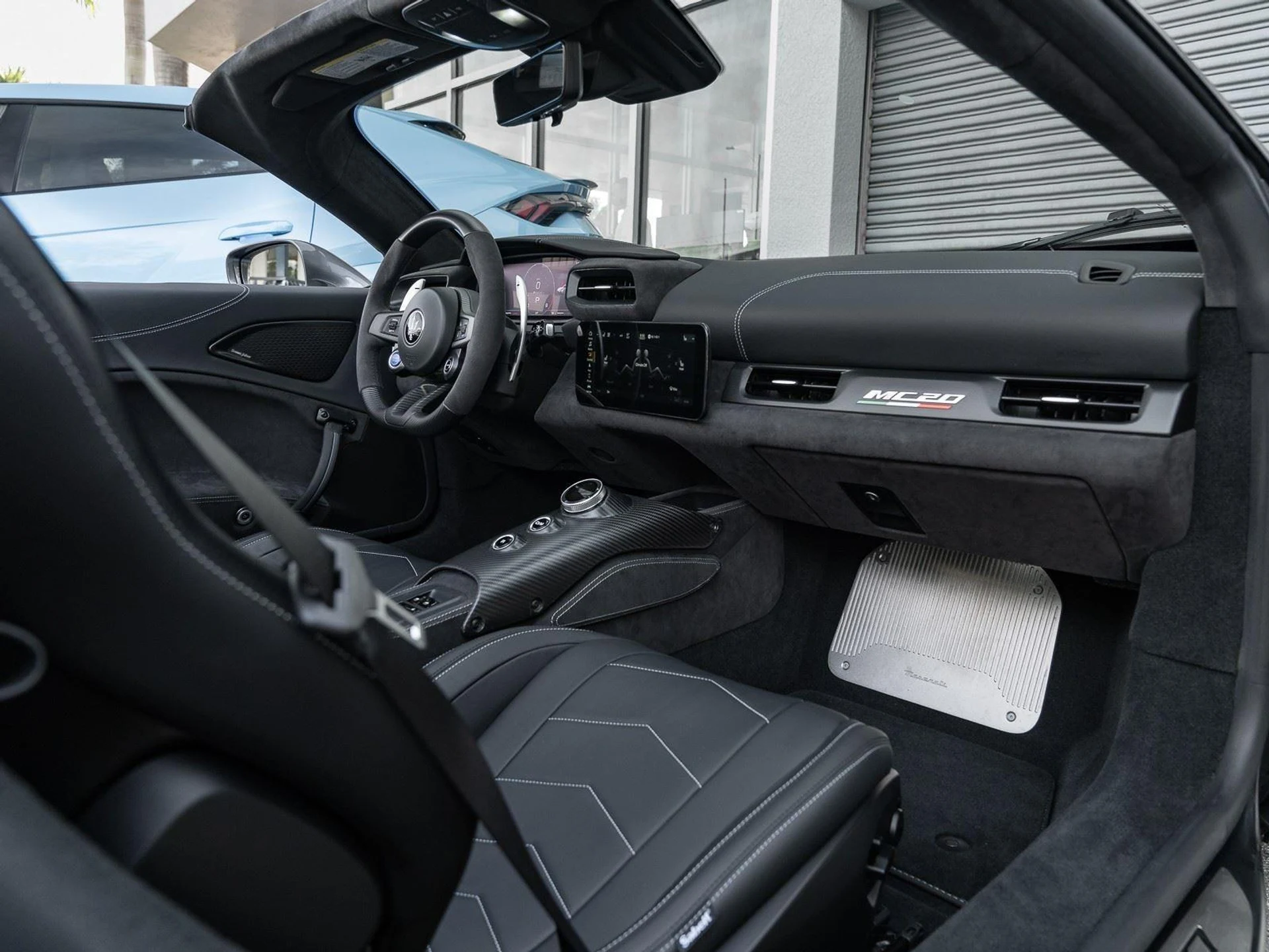 mph001_3526647742_Used_2023_Maserati_MC_20_Cielo_1773864335_905ce6860e