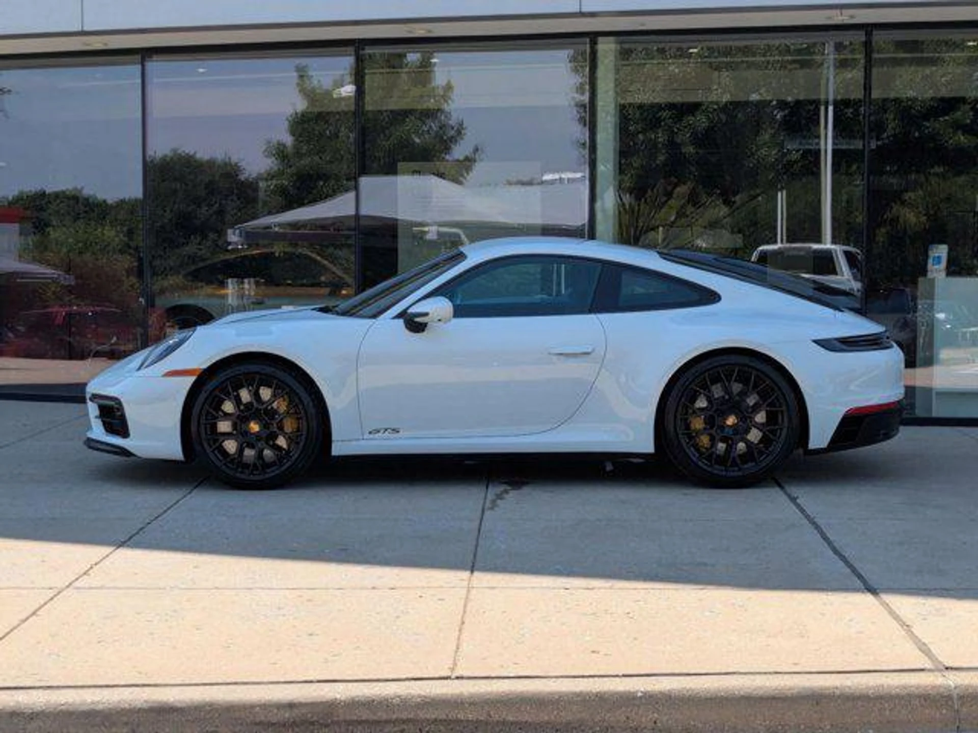 mph001_3528285949_l_A3_Uu_Z0_BB_0_AY_0s_E45r_HSZ_Rbhehs_776396aada