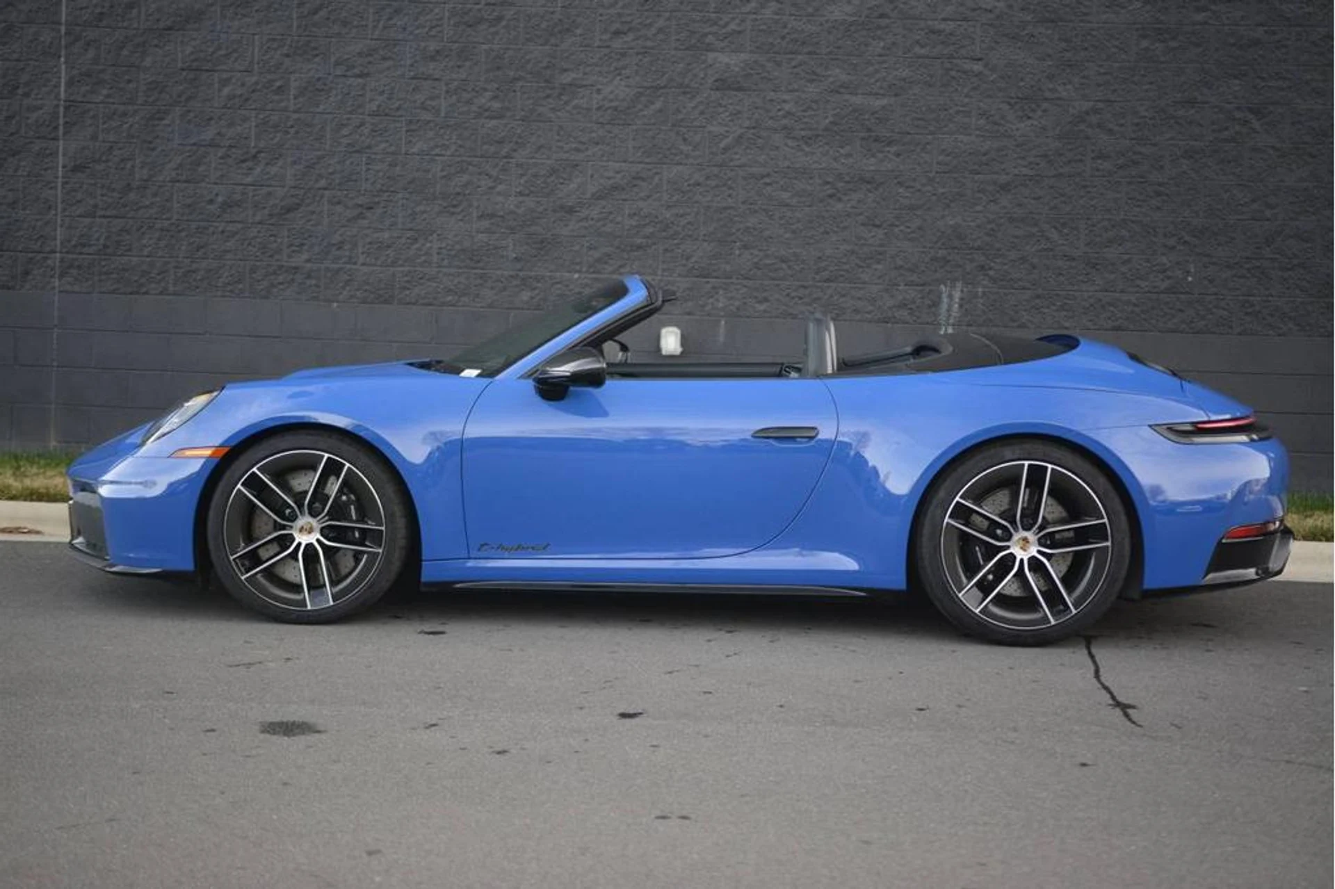 mph001_3532852233_Uqjr_TXE_Qkt_02ir_EM_Qh_RROBM_fw_27cbd1b318