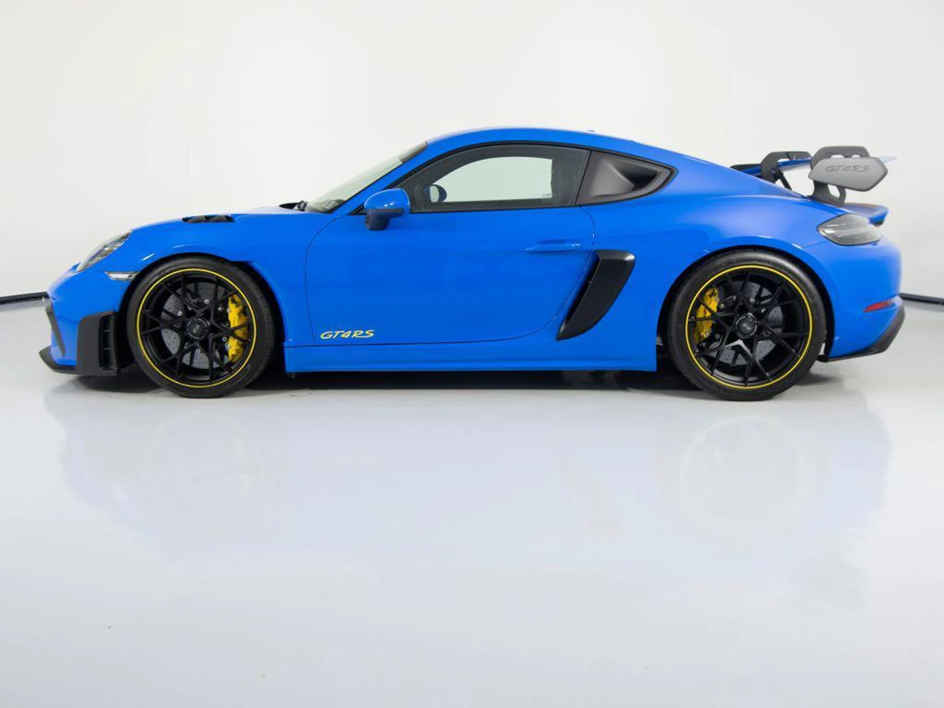 mph001_3542146585_Kc86_Byw_S_Em3ae_4a76_H4_WV_42_Mx_A_eaea569f8e