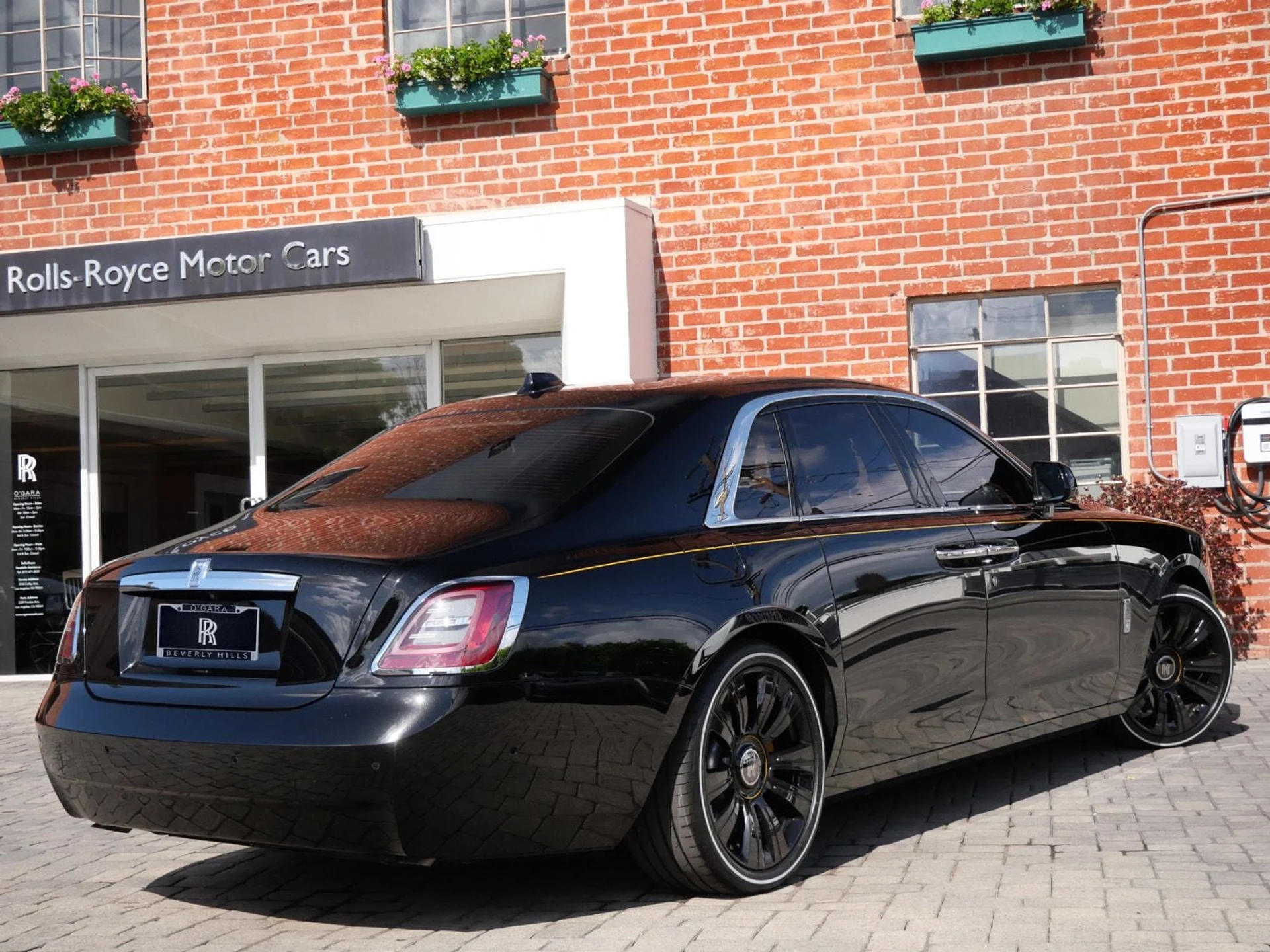 mph001_3549208311_e8a46408f01166645d8ec92dcdef5c2cx_2e8b56ca12