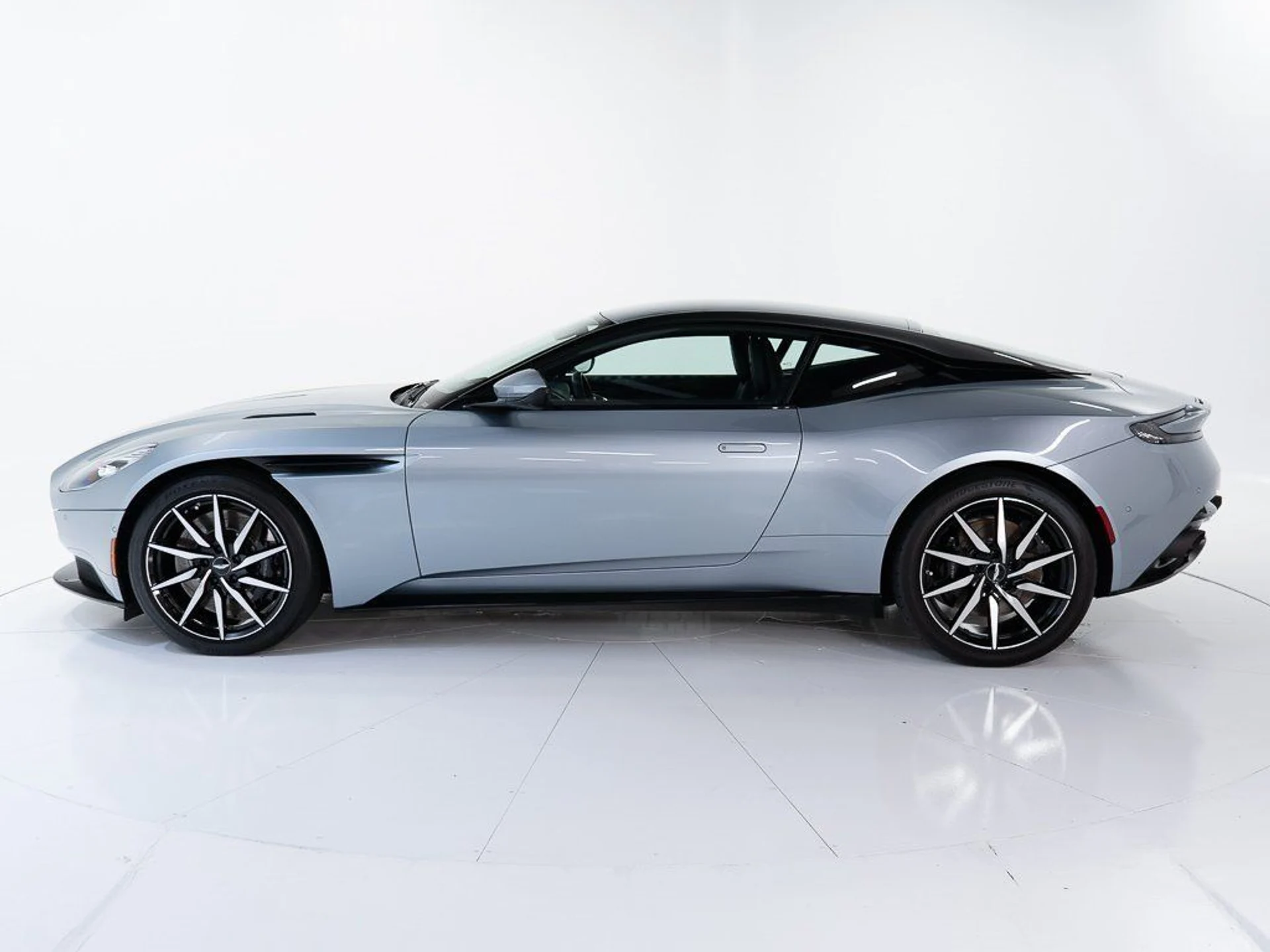 mph001_3562830741_49d9faa92daa039bff1649785bdca5f7_a0df116bff