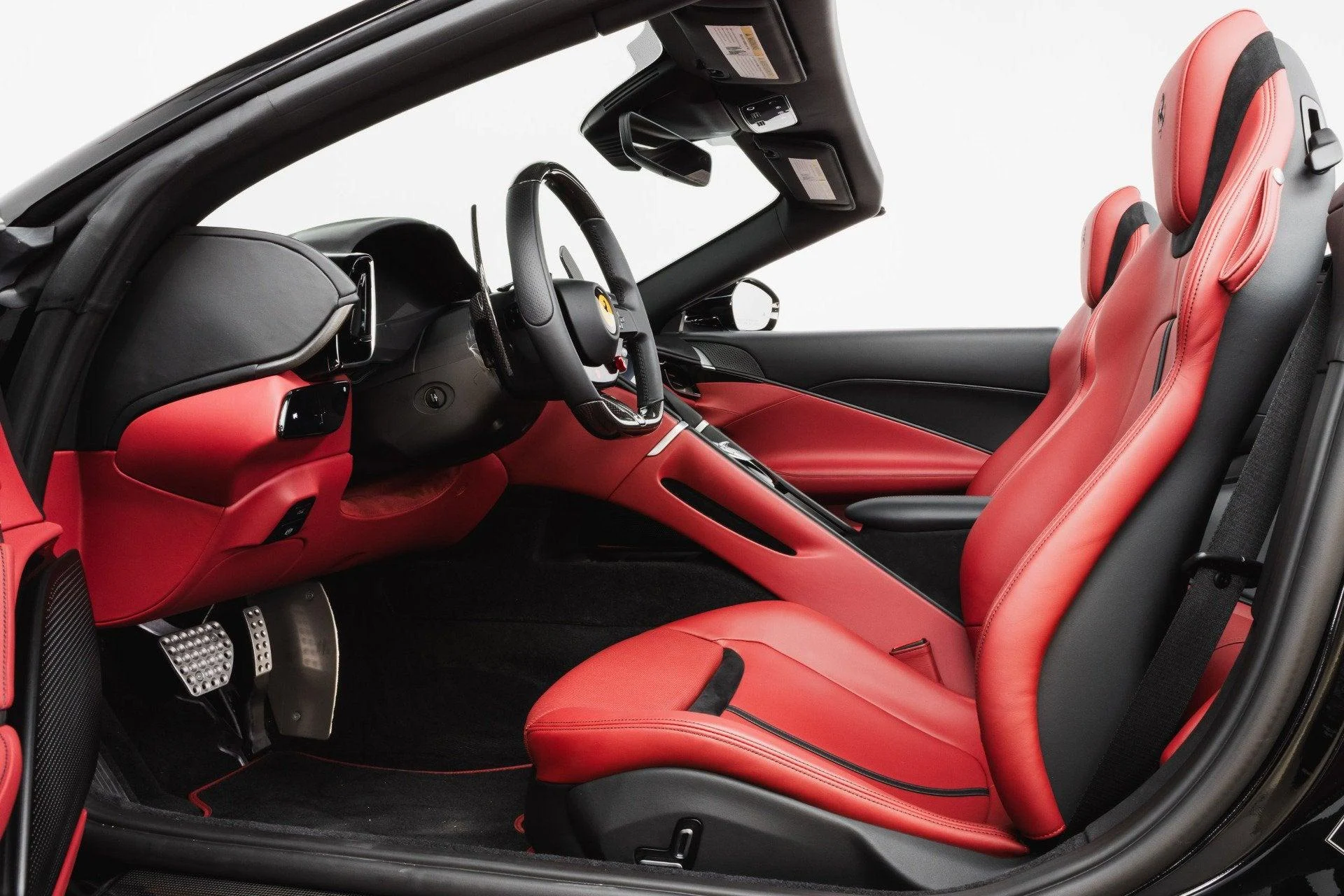 mph001_3563851078_Used_2024_Ferrari_Roma_Spider_1777350109_6150dc41ac