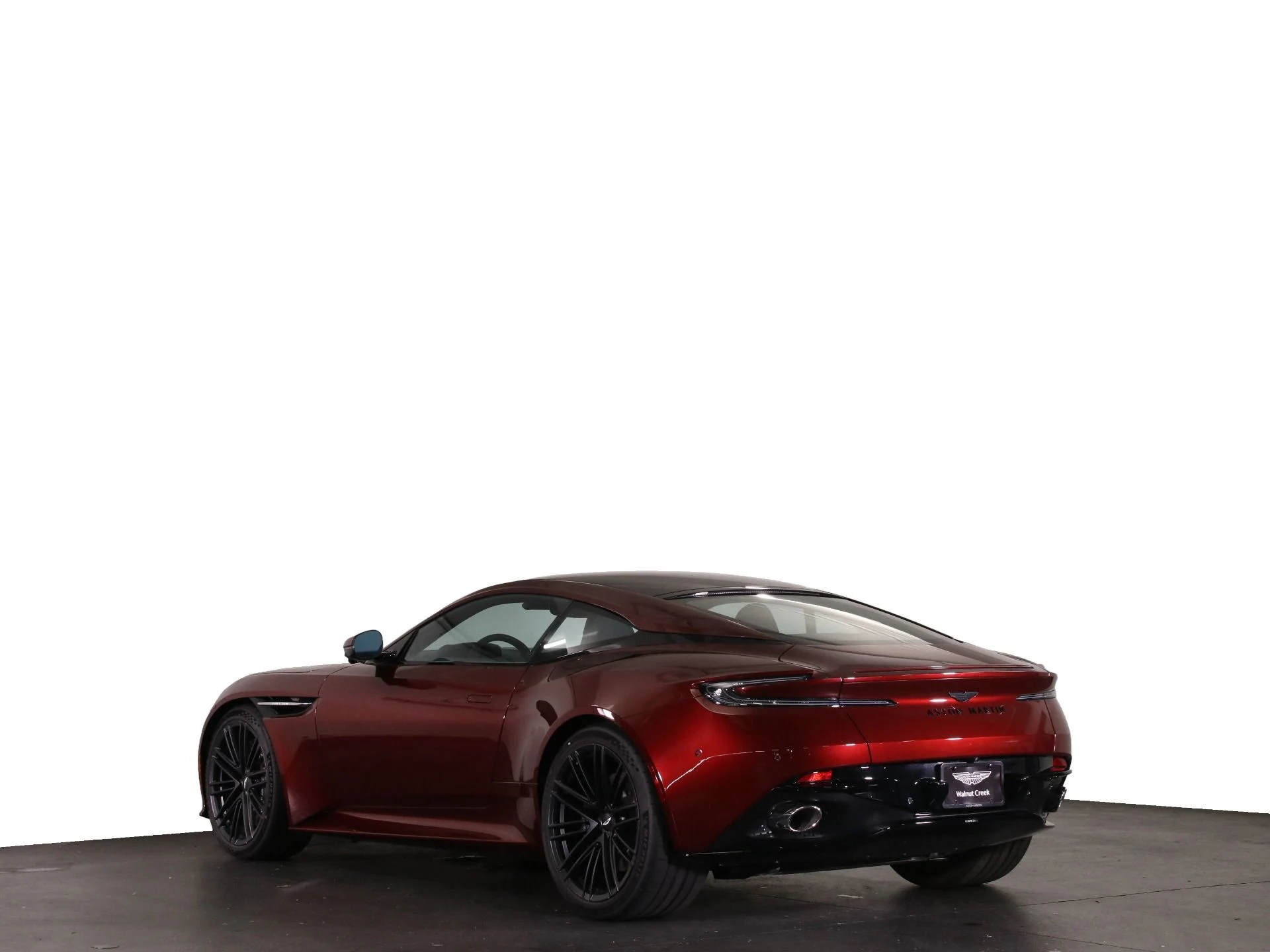 mph001_3565924540_New_2025_Aston_Martin_DB_12_1746122881_759086733b