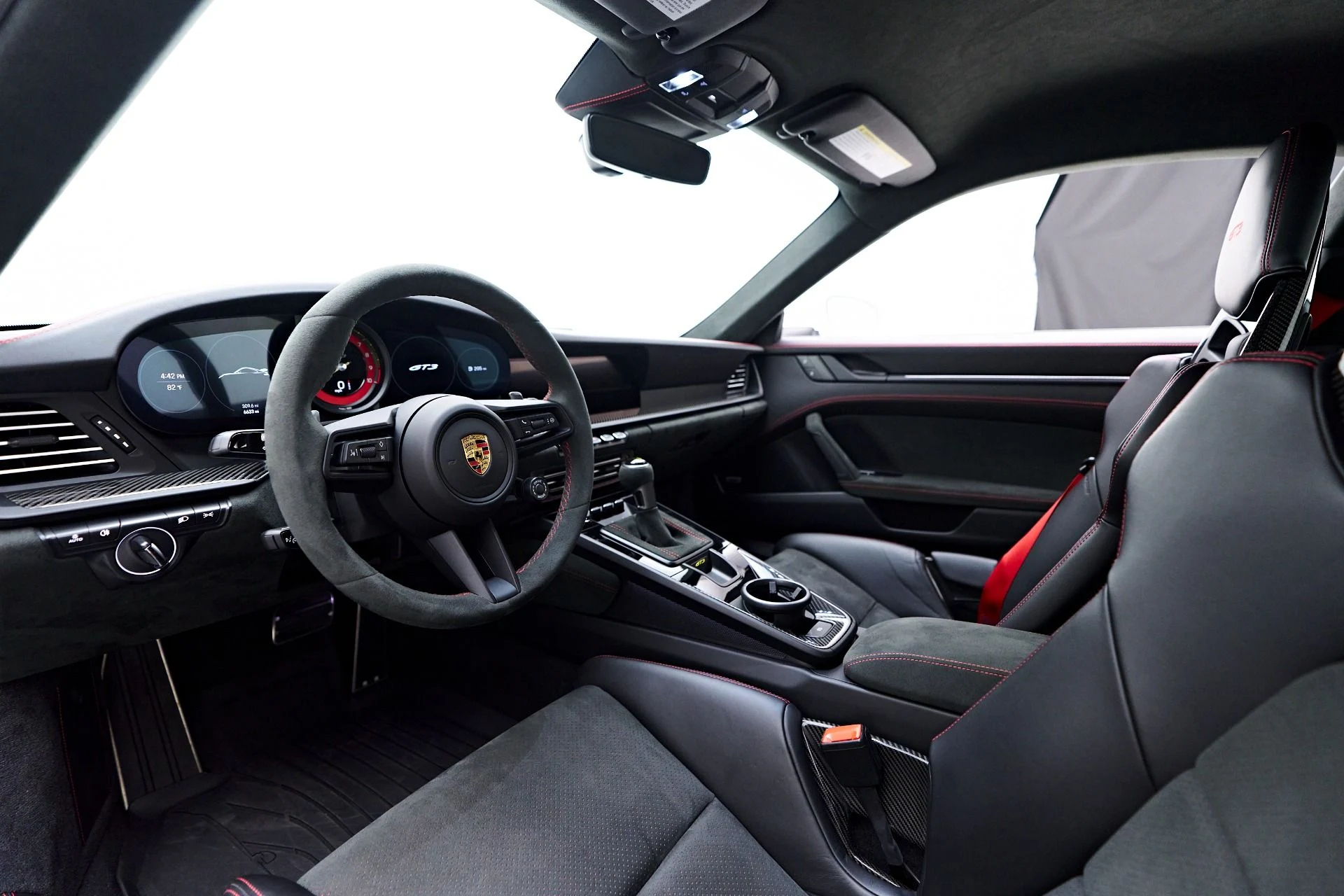 mph001_3573445048_Used_2023_Porsche_911_GT_3_1750710926_35e9de64a9