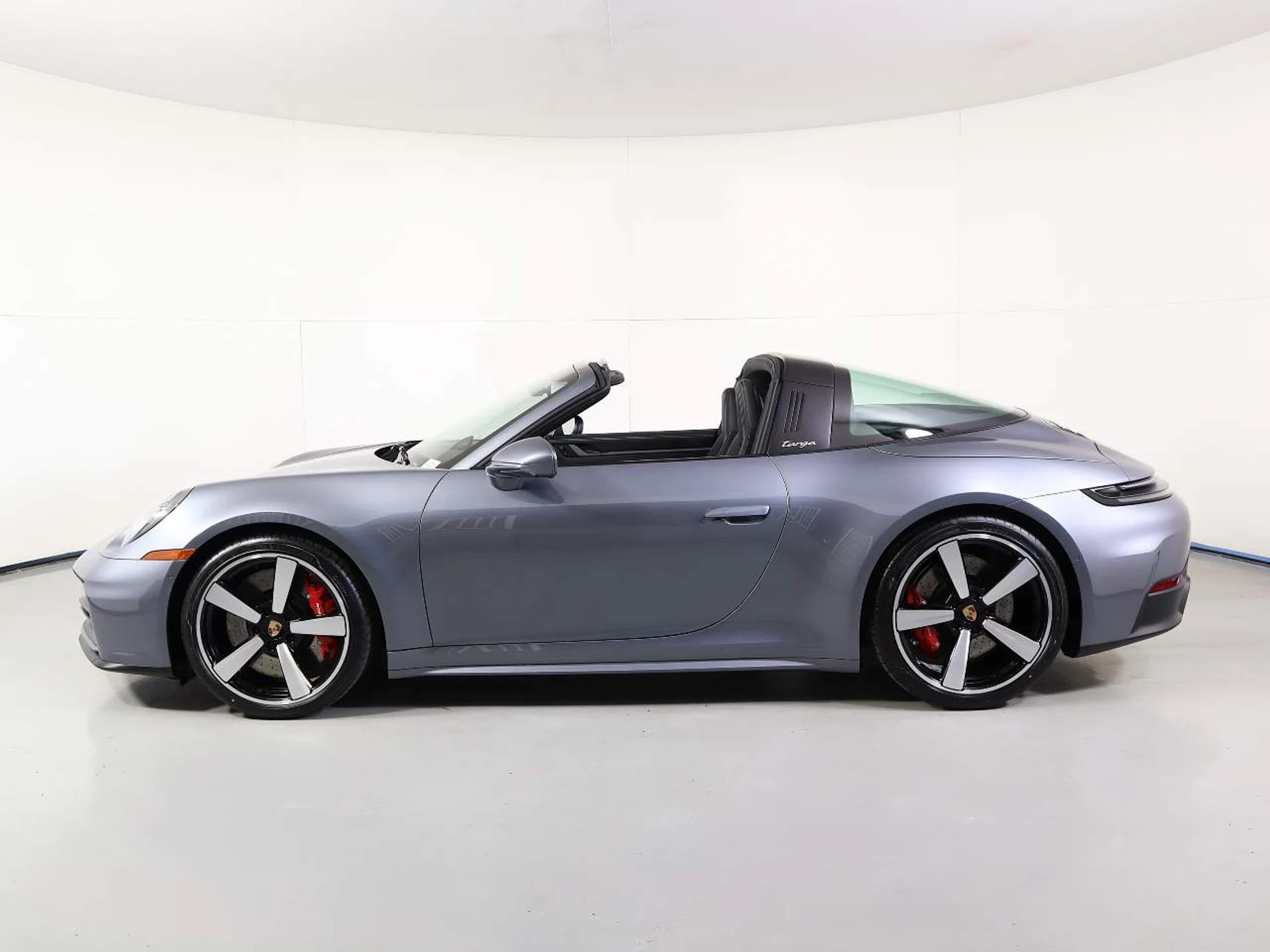 mph001_358148550_38b175ea2c983b5c6735a456009ead81_4e74d27500