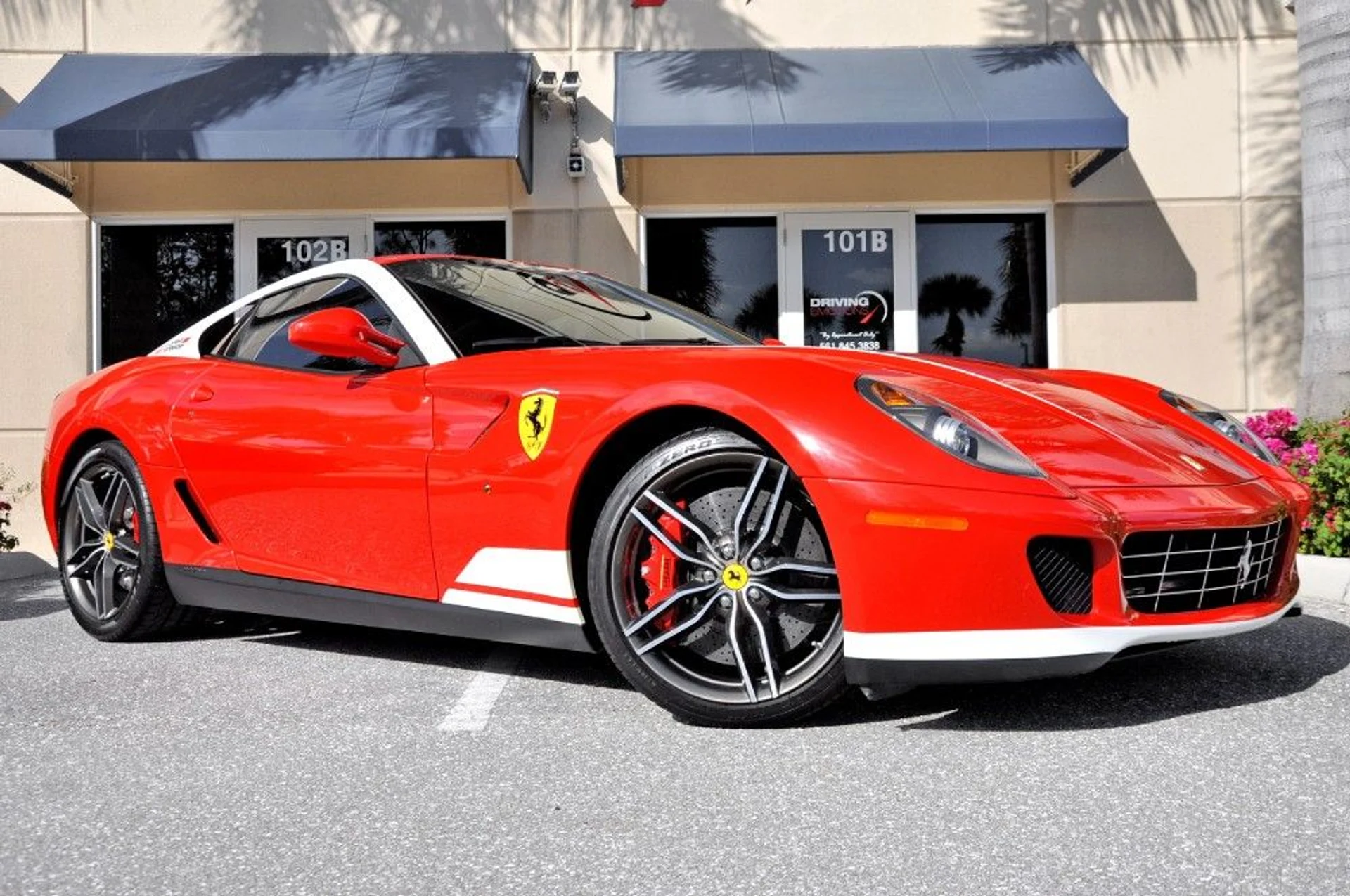 mph001_3585500166_13_p2_l_9533775aff