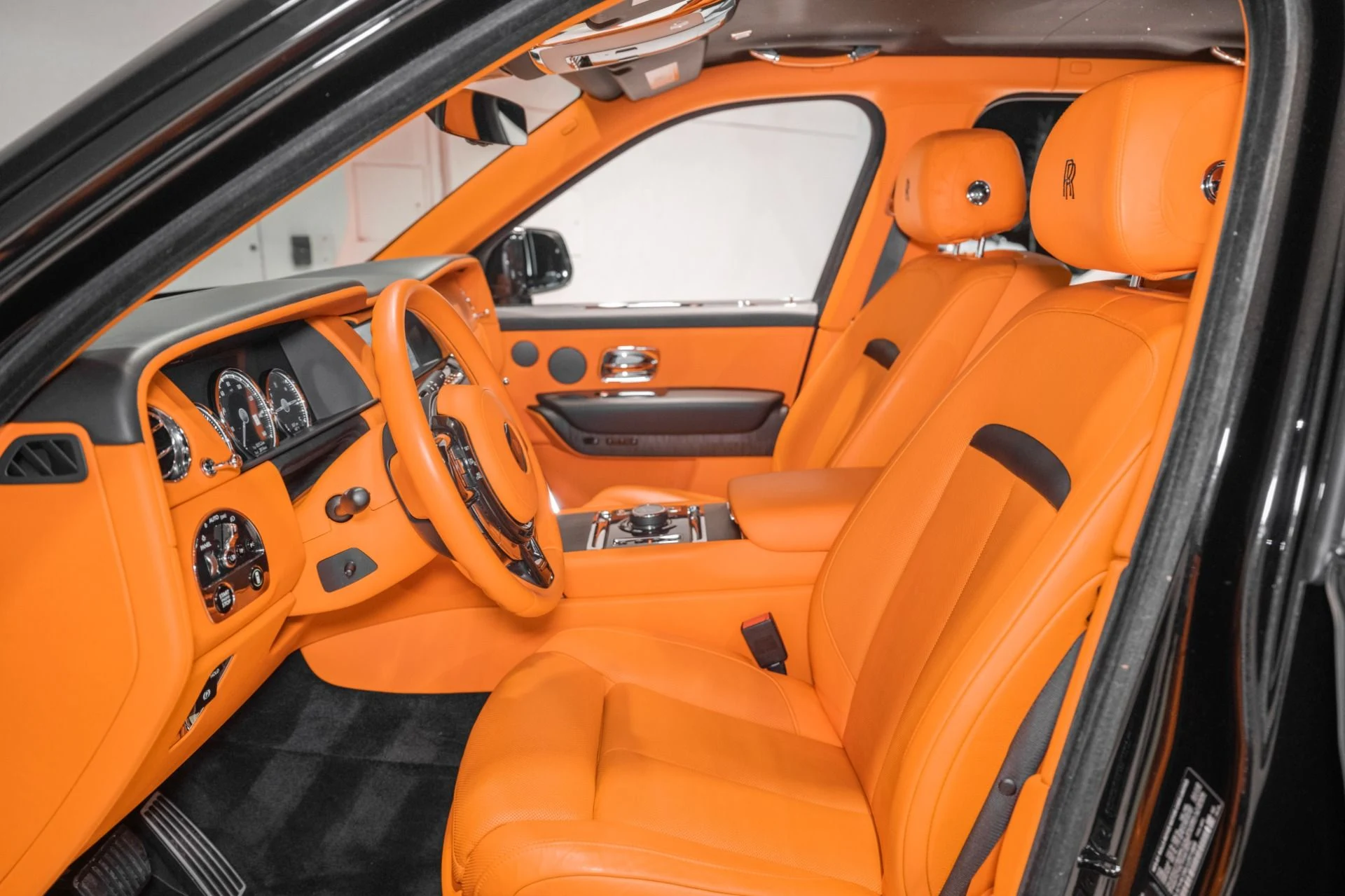 mph001_3599801865_Used_2020_Rolls_Royce_Cullinan_1773160473_9e4ee6b3dd