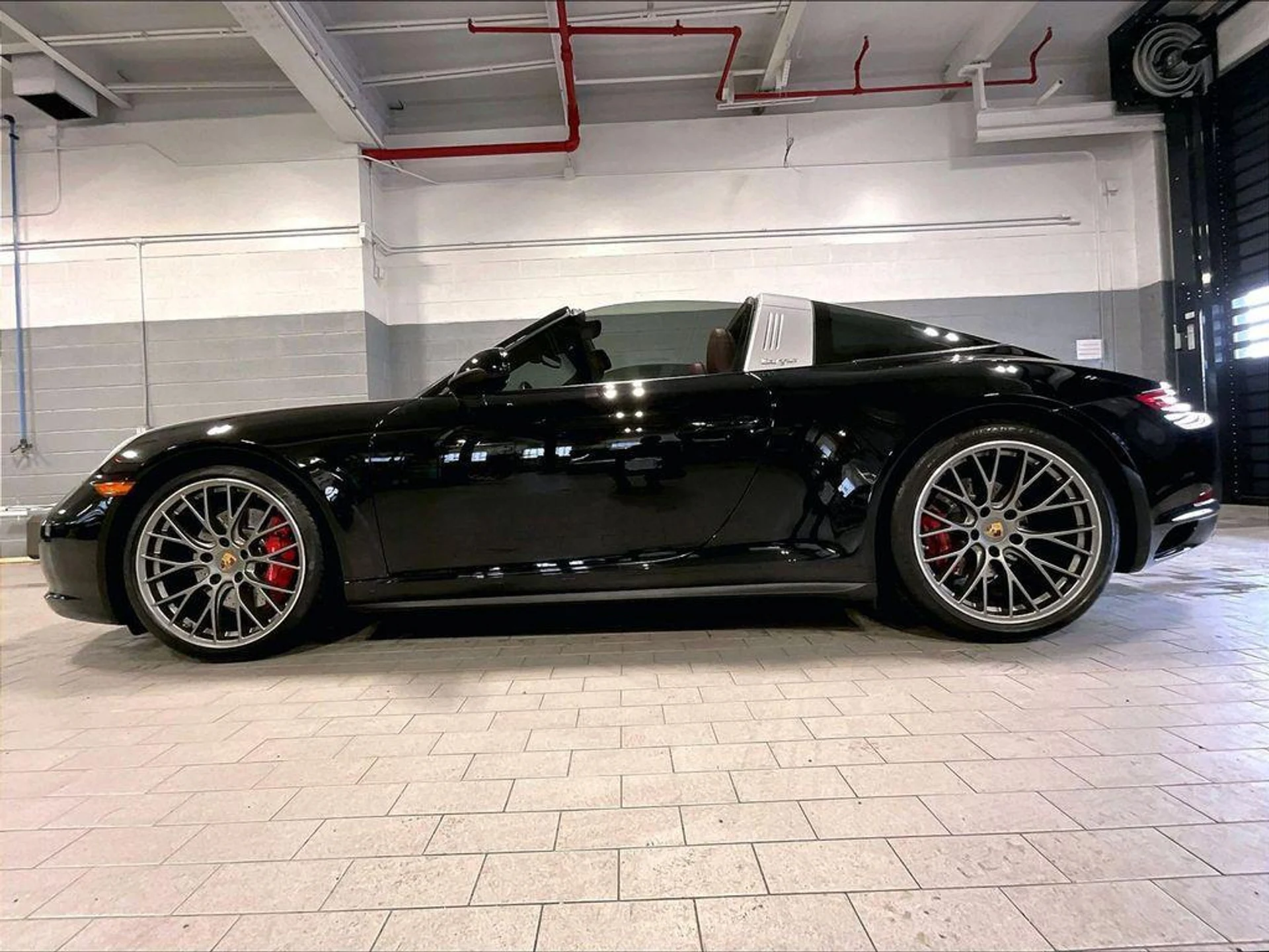 mph001_3614278952_oj_Jwho1_Ljv_D_Be_Mo_Wf2u7vp_Z_Dg_A_5001f3e258