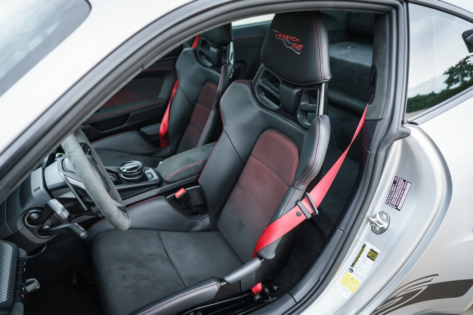 mph001_3638857424_Used_2025_Porsche_911_GT_3_RS_1777653448_94ce567abe