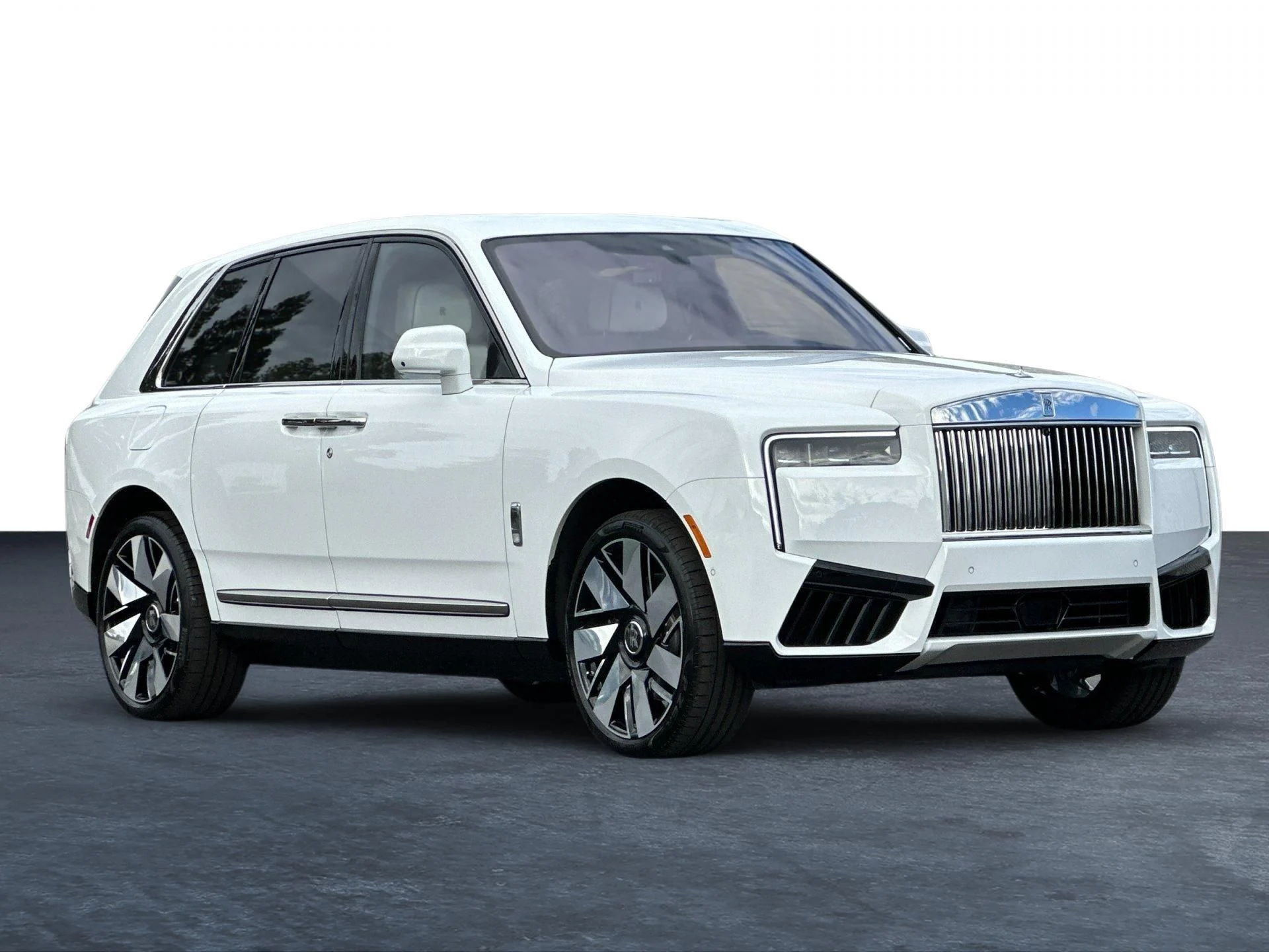 mph001_3638865167_New_2026_Rolls_Royce_Cullinan_1759336330_8d5bfd9fbf