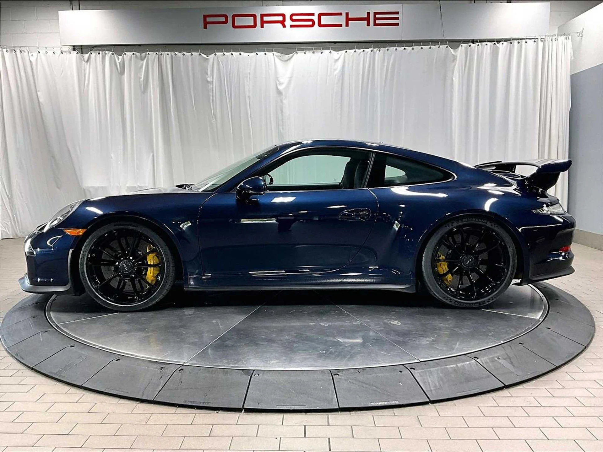 mph001_3642013170_9e95af25264e2dee61cf0b73f6a67698x_a3bcb18340