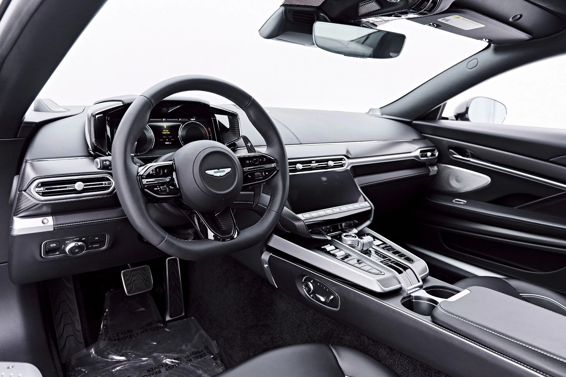 mph001_3661382238_Used_2025_Aston_Martin_Vanquish_V12_1786045778_262d786fa8