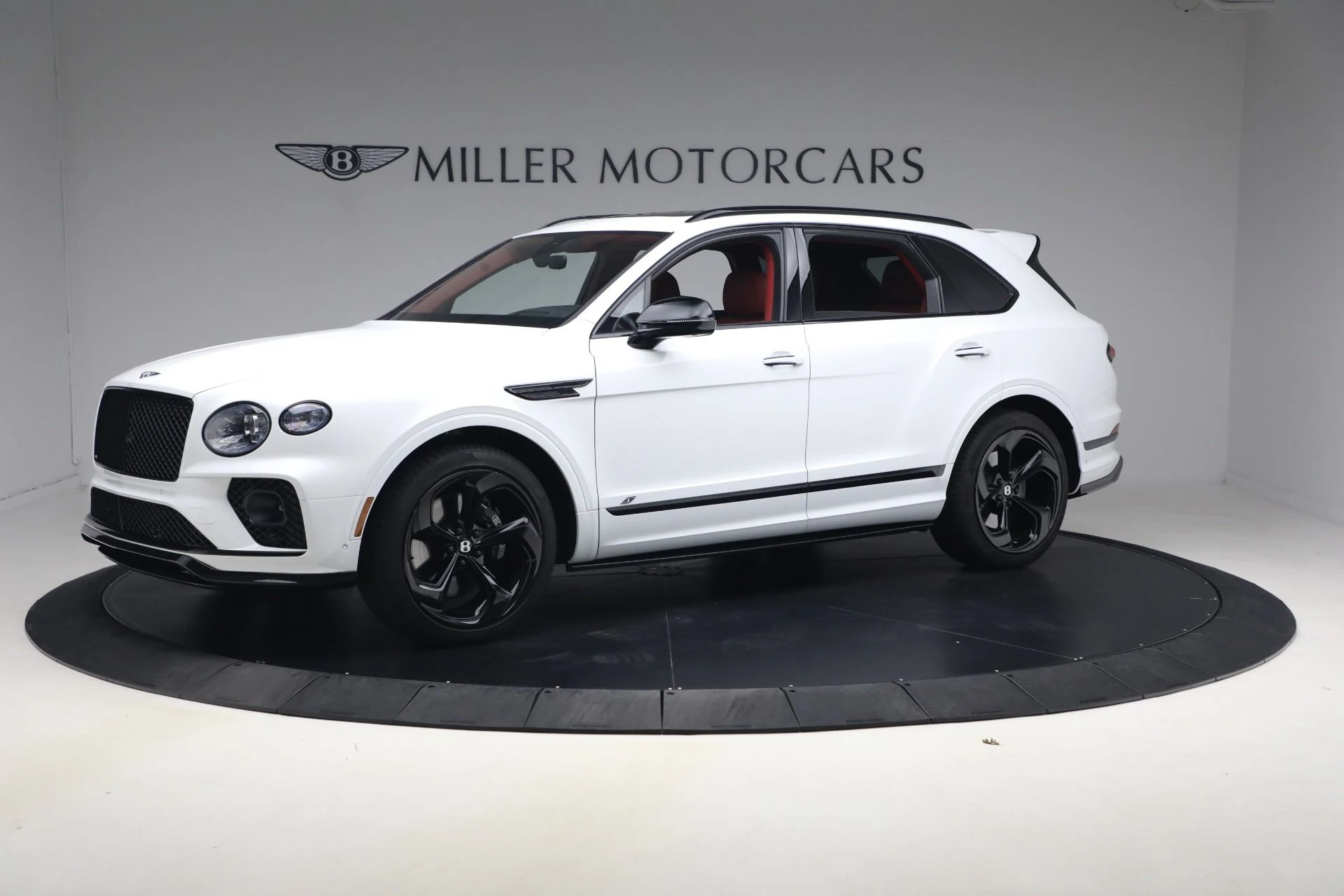 mph001_3664181551_Used_2023_Bentley_Bentayga_S_V8_1775660737_018856fb67