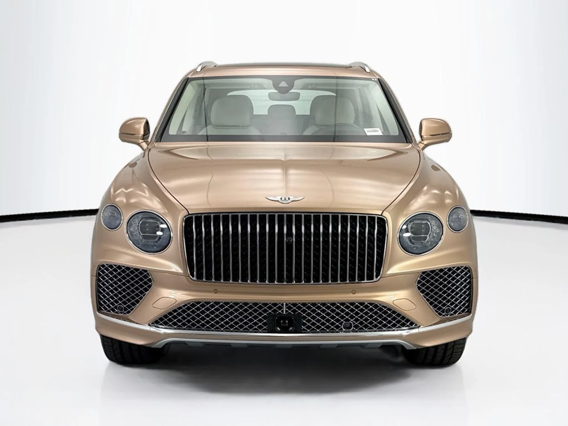 mph001_3665799724_new_2026_bentley_bentayga_8119_23010475_2_1024_1ccf85381e