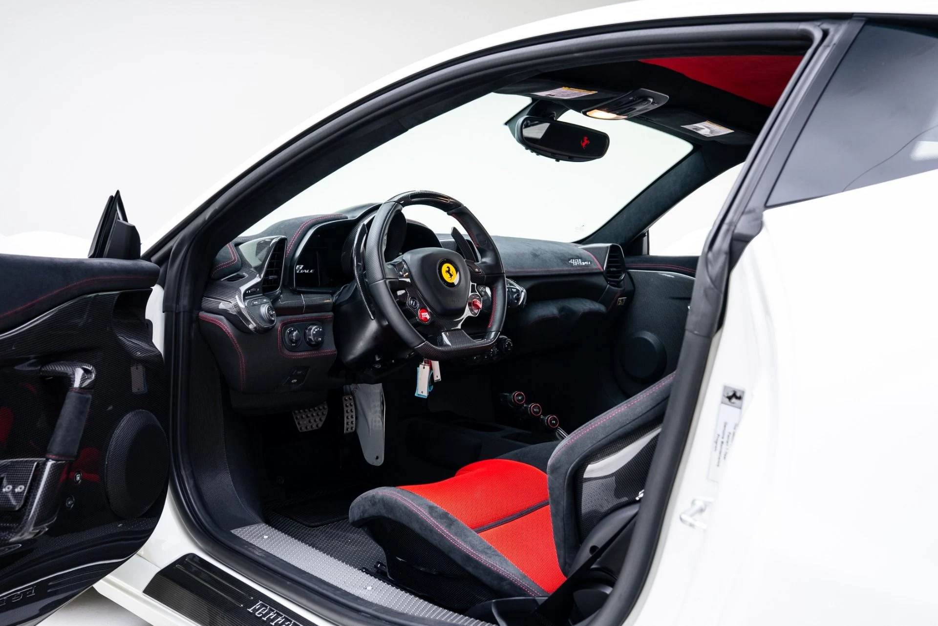 mph001_3666427434_Used_2015_Ferrari_458_Speciale_1770668463_c46c0b061f