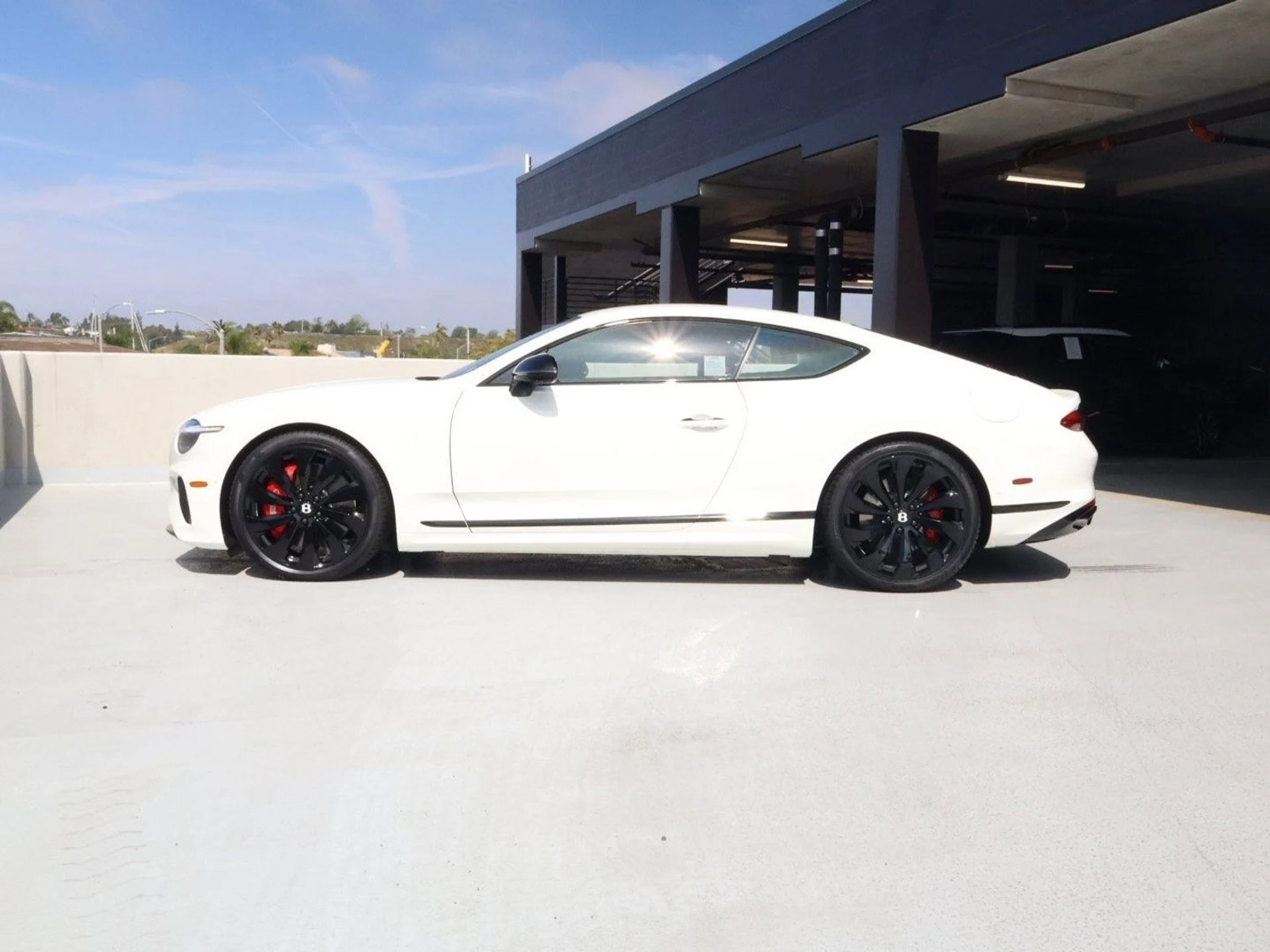 mph001_367160155_09ea0de6b750c3119368e419e997bf99x_c40d03081c