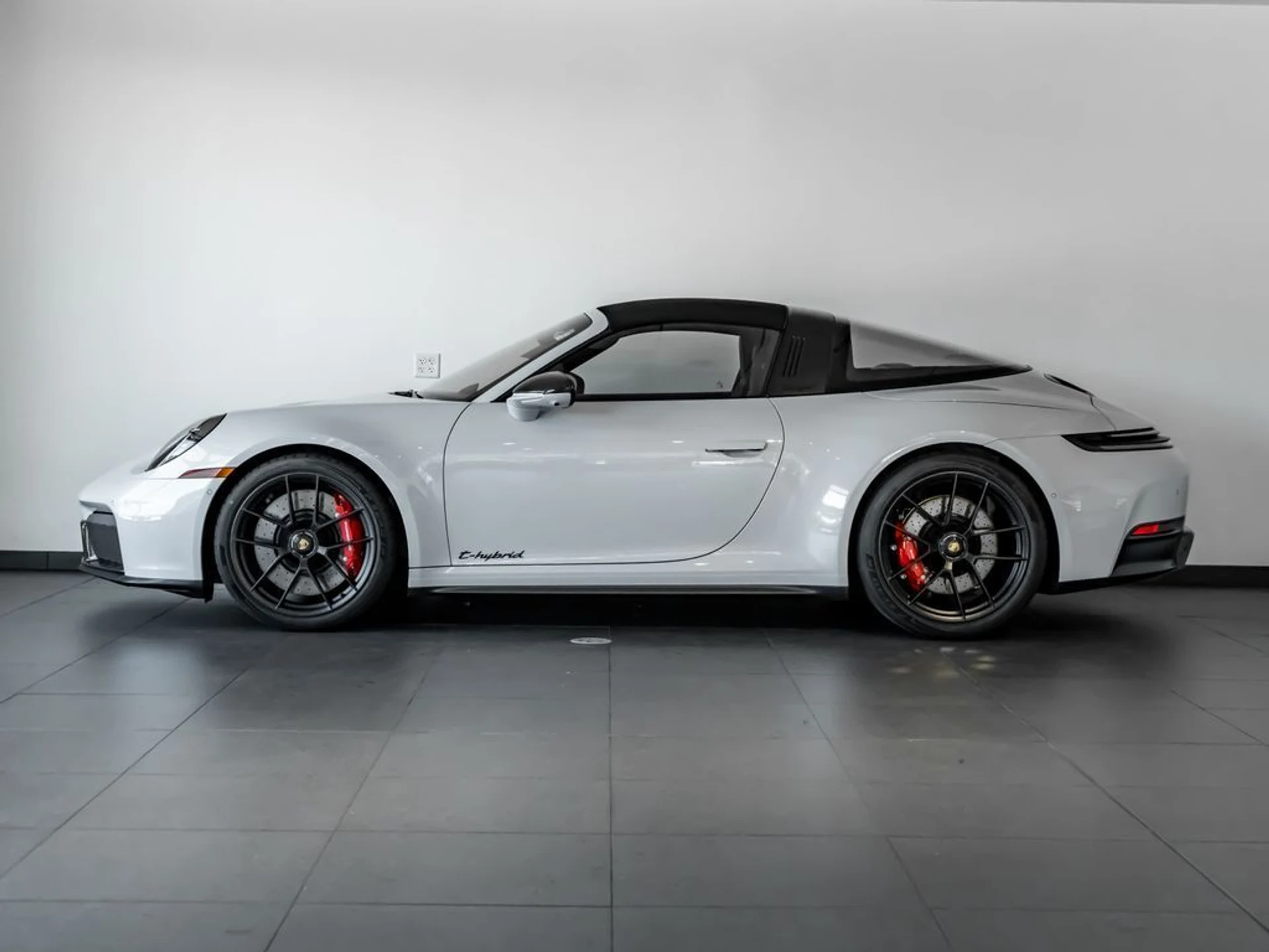 mph001_3677556039_5e6fc446c40362e145378a60a052fba9_9d74ebc1ad