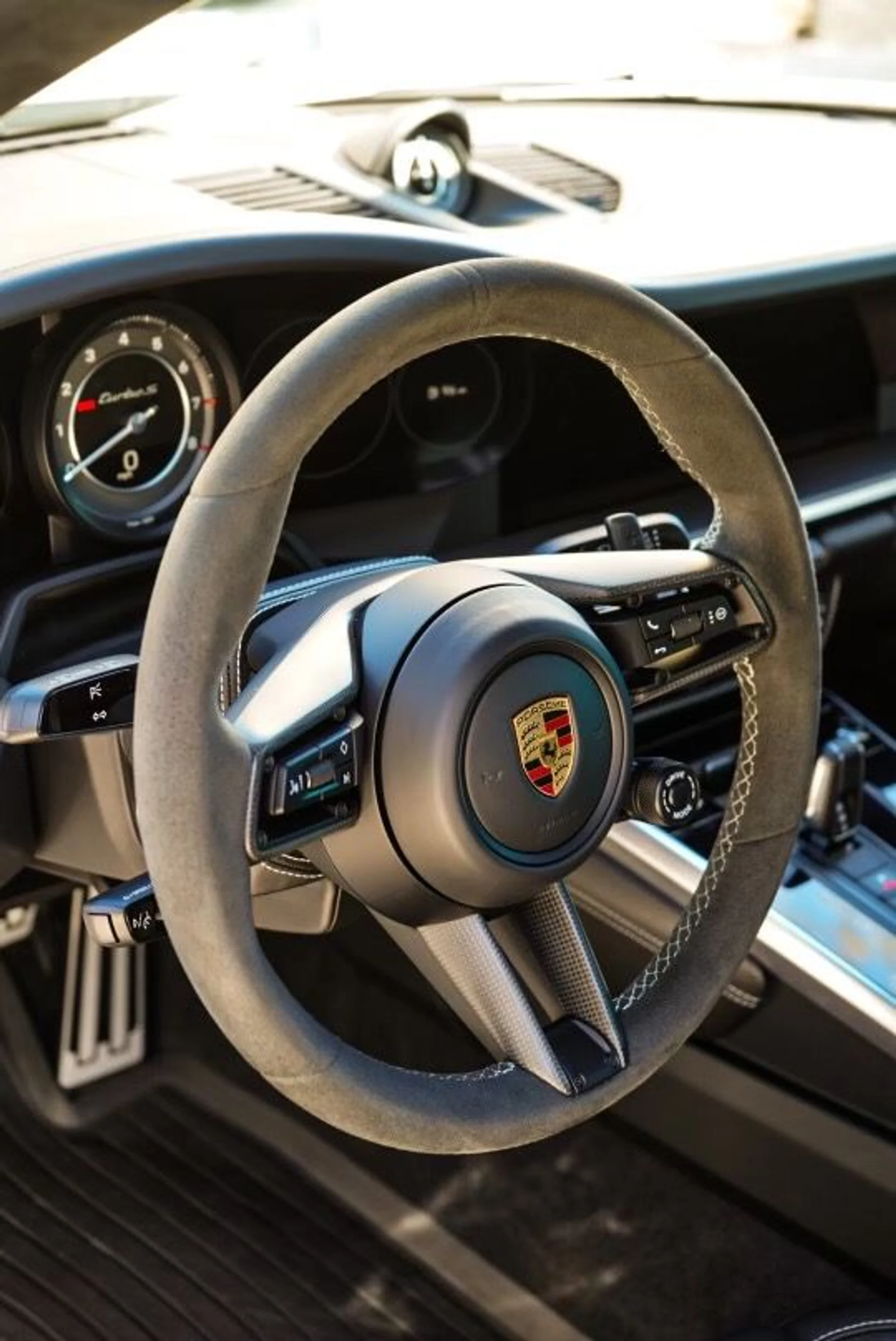 mph001_3681782673_Used_2021_Porsche_911_Turbo_S_1756323640_860152923f