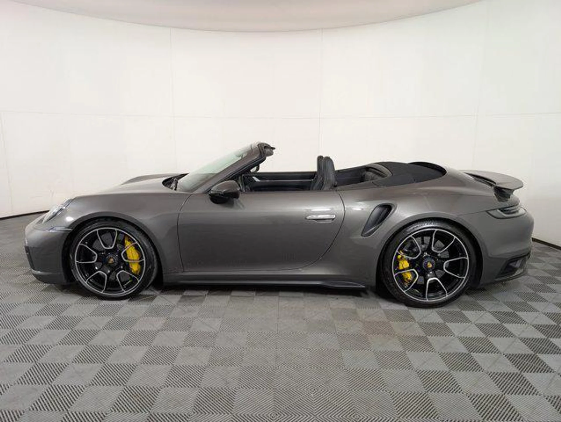 mph001_3693312783_Zd_Yob0x_Ef1_Hw_Tzo_XOHOF_Cva_Wb_QU_a85d92fb62