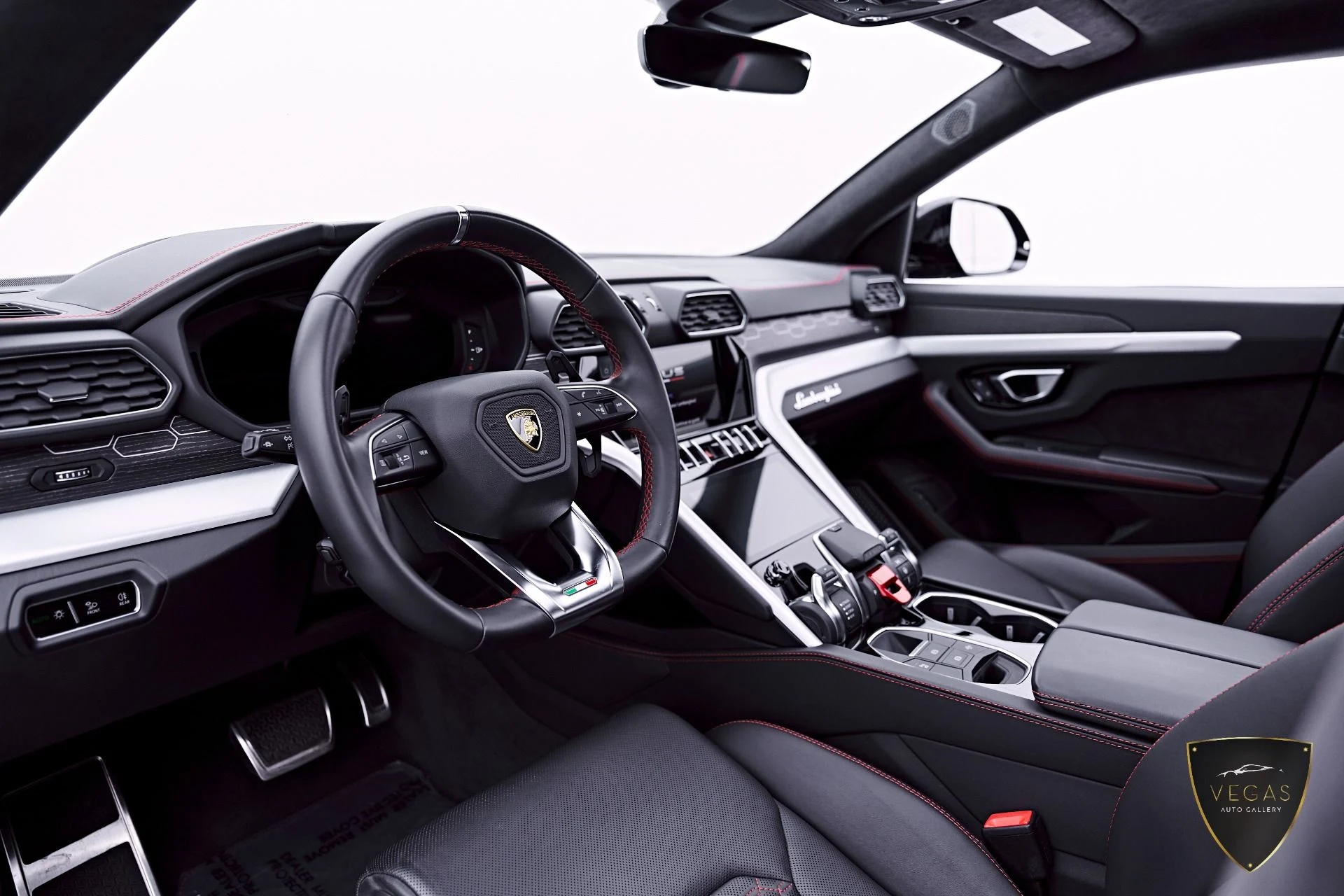 mph001_3704764148_Used_2022_Lamborghini_Urus_1782337523_b46b574993