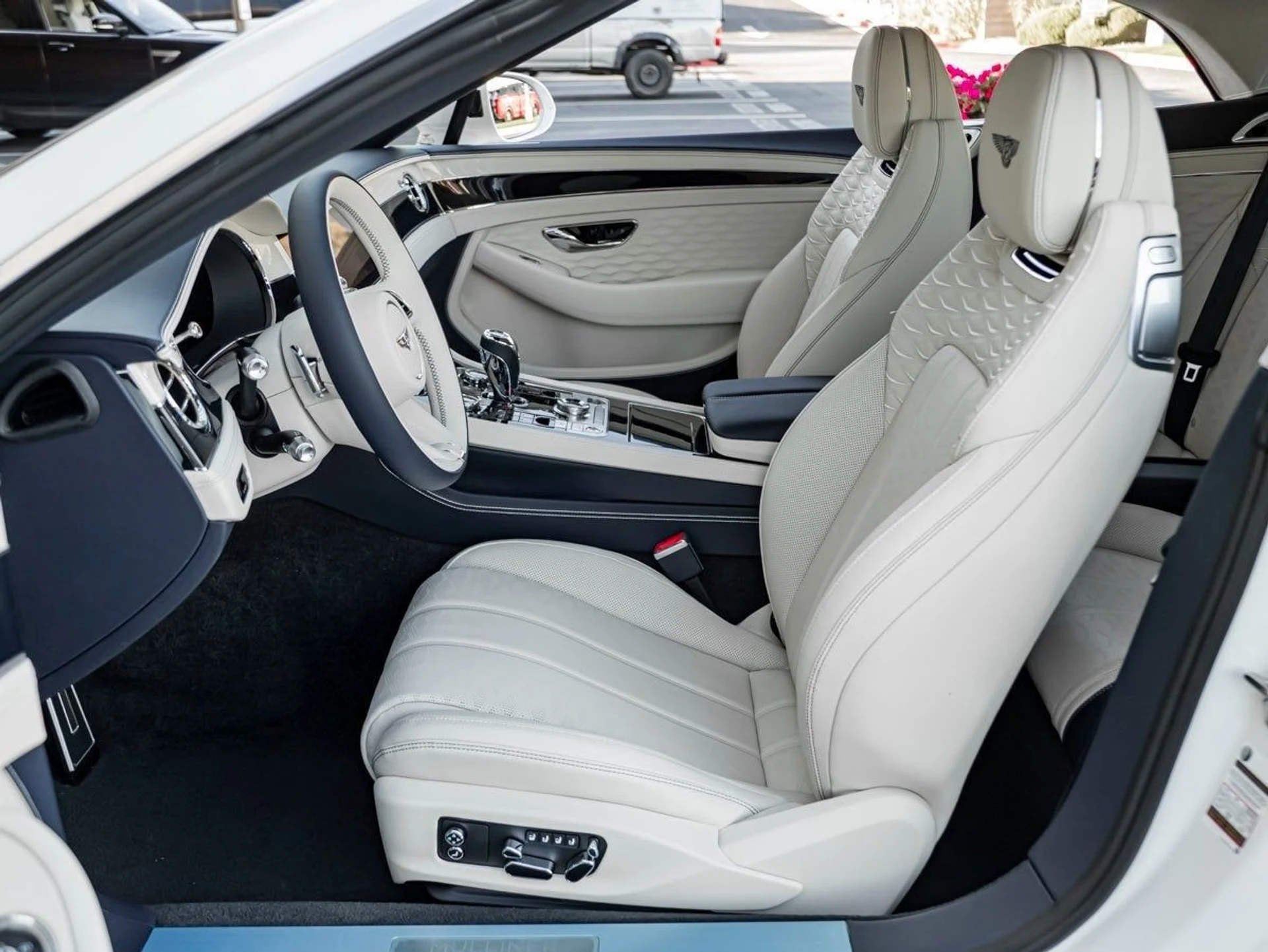 mph001_3709349581_2_372217e5d6